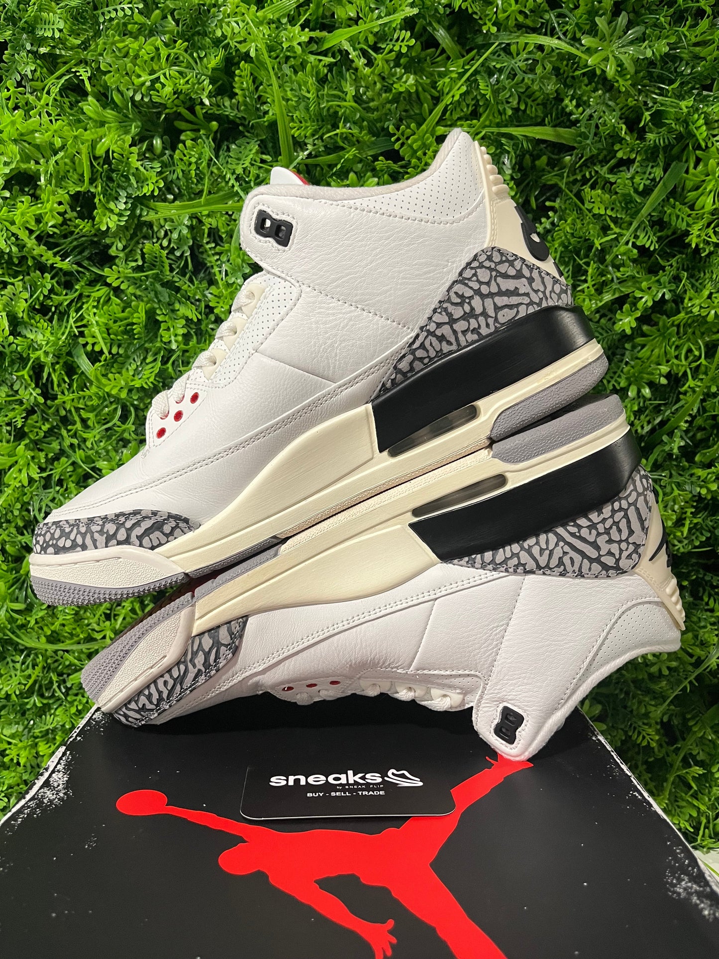 Jordan 3 Retro White Cement Reimagined - Used