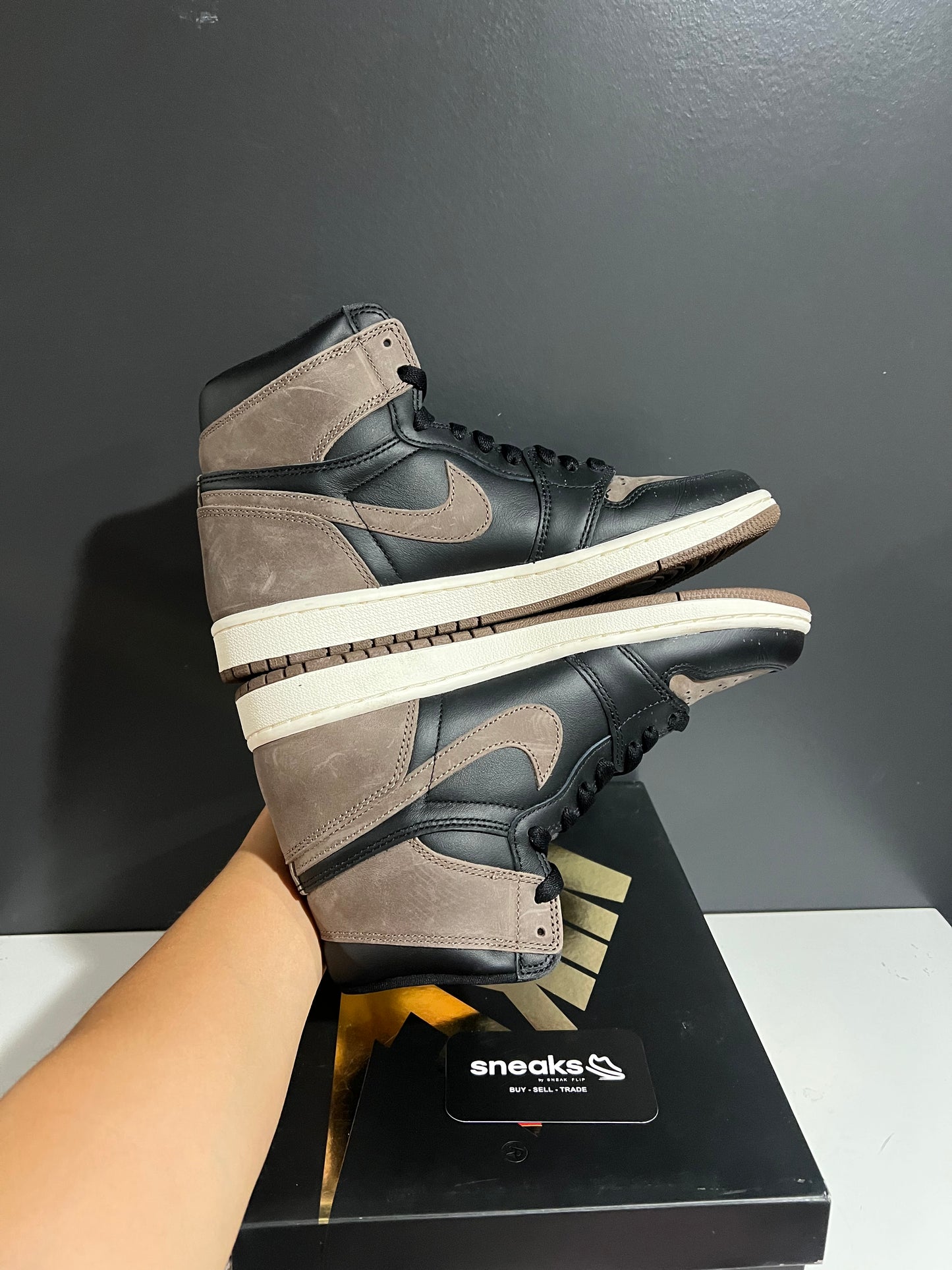 USED Air Jordan 1 Retro High OG Palomino DZ5485-020 SIZE 8M OG ALL JY25-255