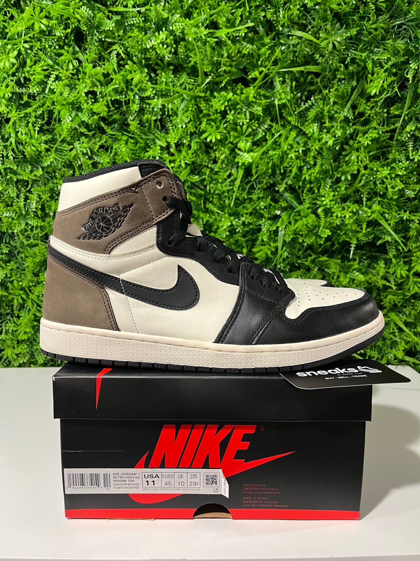 USED Air Jordan 1 Retro High OG Dark Mocha 555088-105 SIZE 11M OG ALL