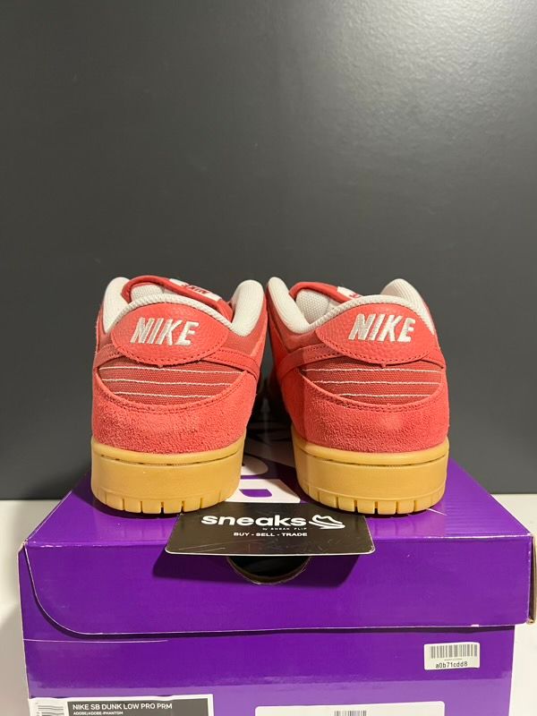 TRIED ON SIZE 11.5M Nike SB Dunk Low Adobe - Used