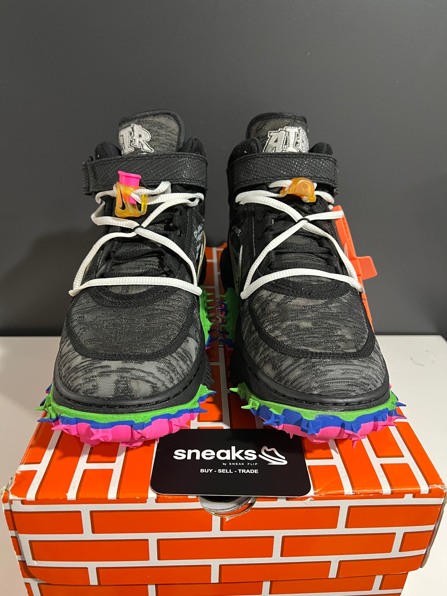 USED Off-White x Air Force 1 Mid Black DO6290-001 SIZE 9M OG ALL