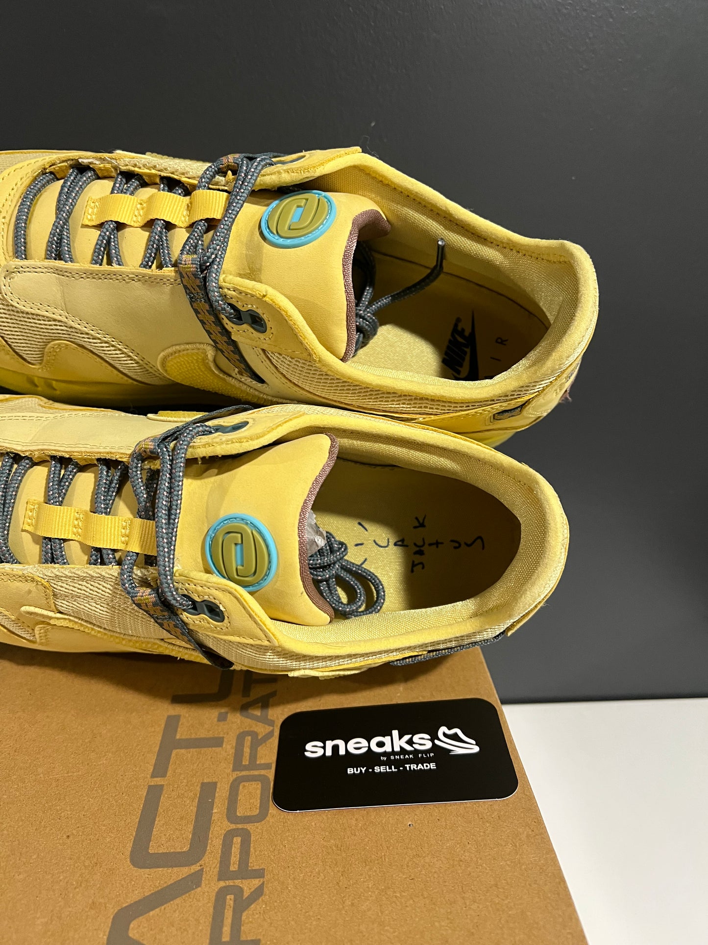 USED Travis Scott x Air Max 1 Saturn Gold DO9392-700 SIZE 14M OG ALL