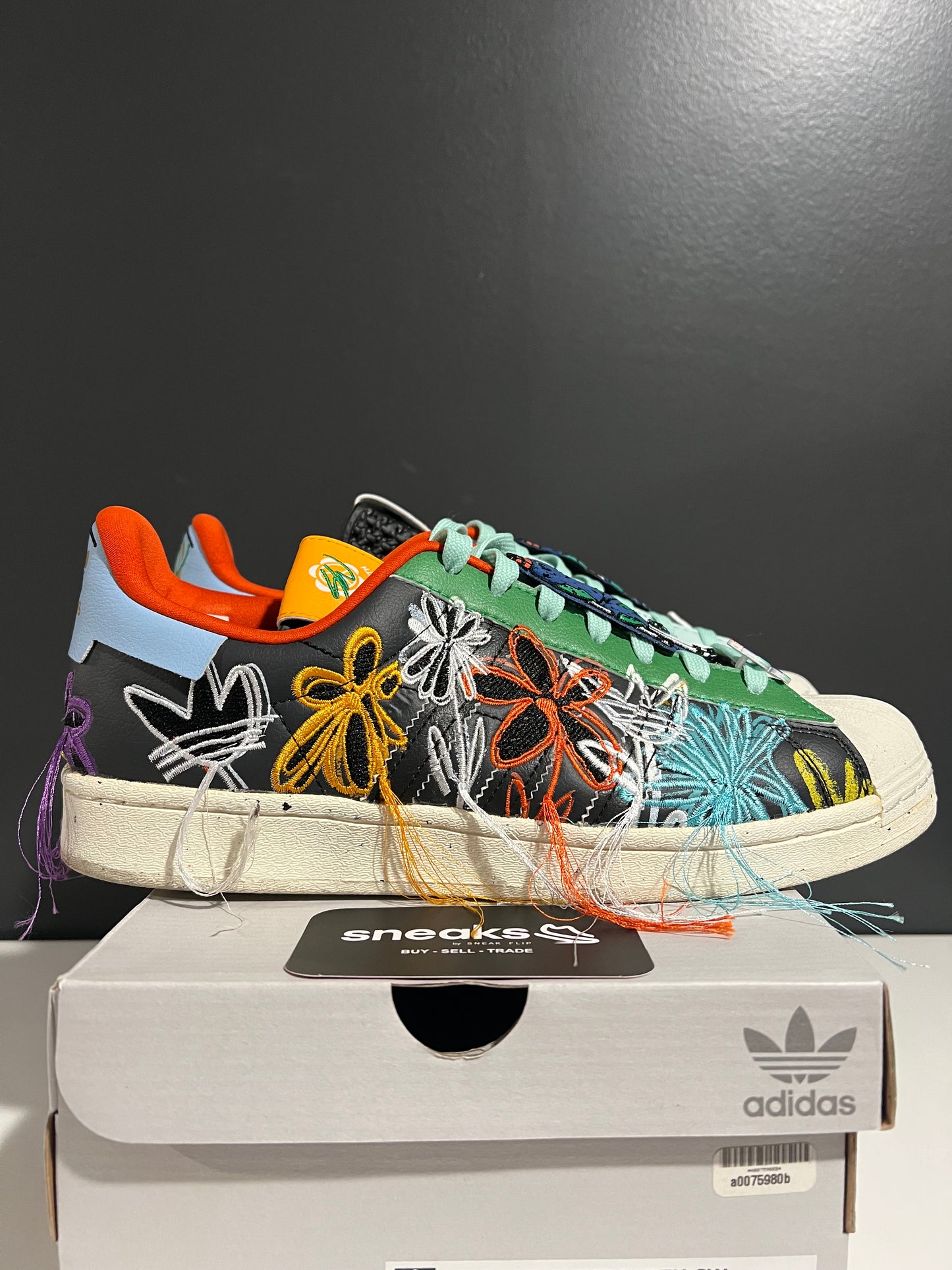 USED Sean Wotherspoon x Superstar Super Earth Black GX3823 SIZE 9.5M OG ALL AG25-349