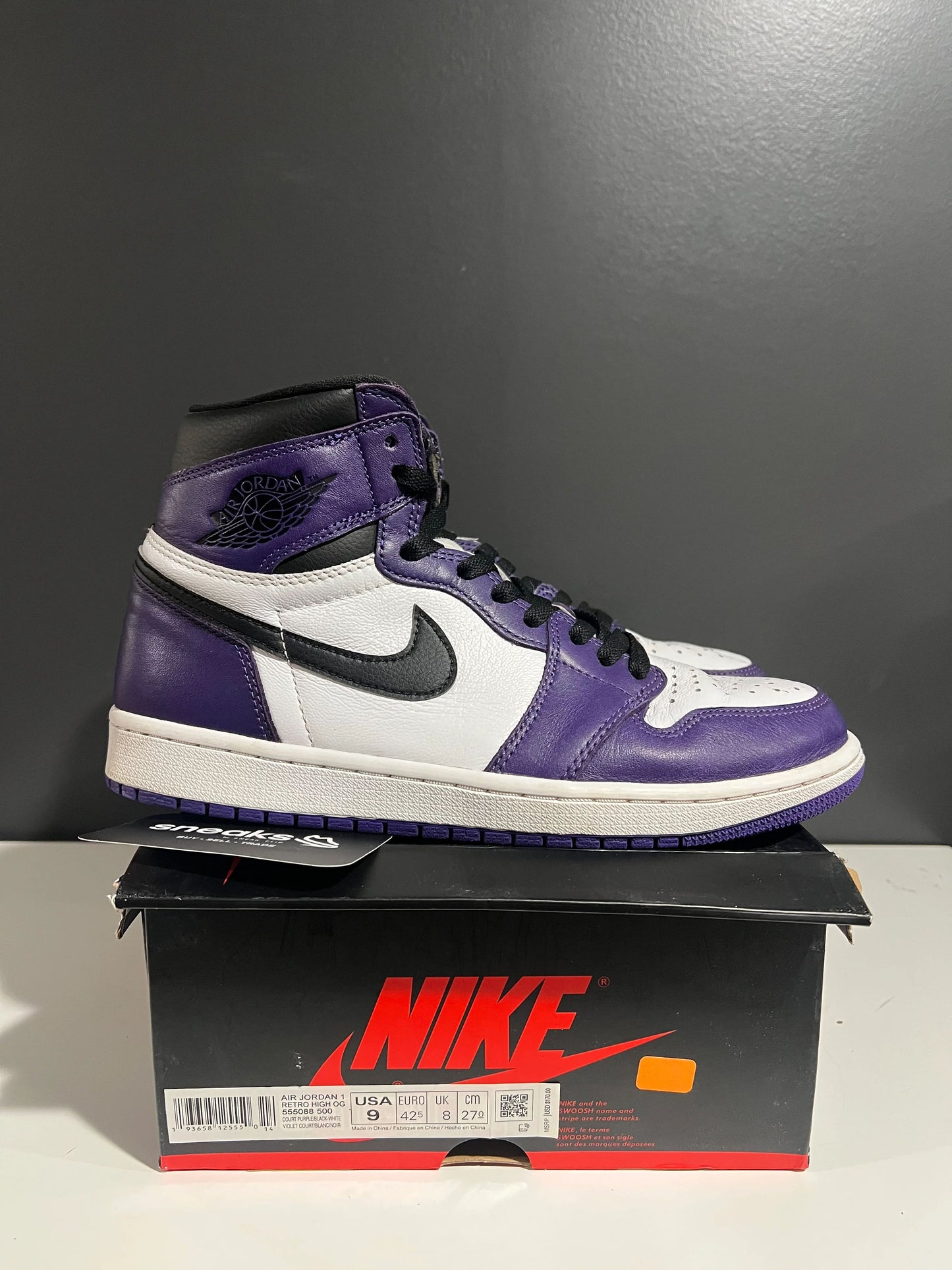 Jordan 1 Retro High Court Purple White - Used