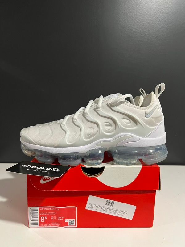 USED SIZE 8.5M Nike Air VaporMax Plus White - Used
