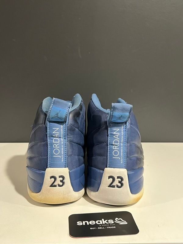 USED SIZE 13M Jordan 12 Retro Indigo - Used Damaged Box