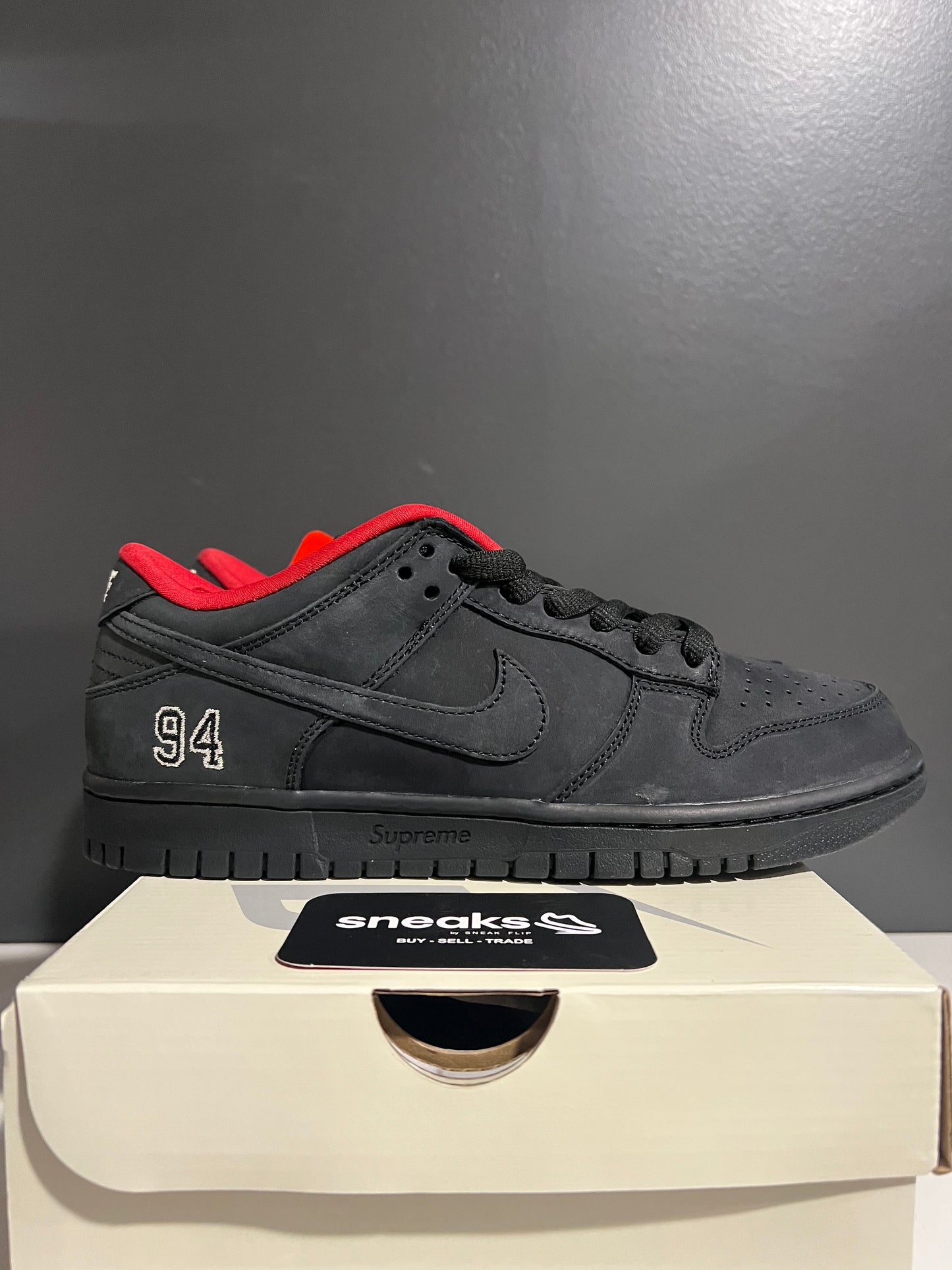 NEW Supreme x Dunk Low SB Black HQ8487-001 SIZE 8M OG ALL SP25-118