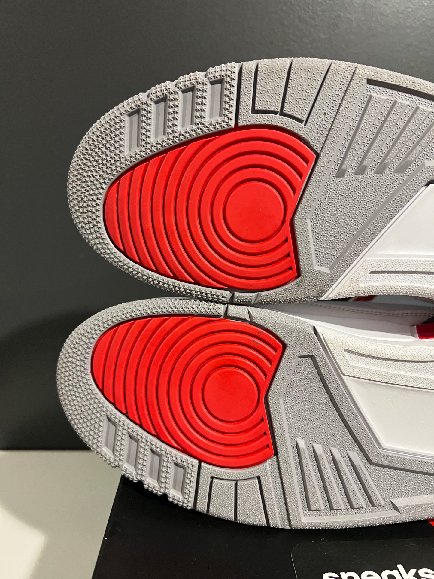 USED Air Jordan 3 Retro Fire Red 2022 DN3707-160 SIZE 9.5M OG ALL AG25-341