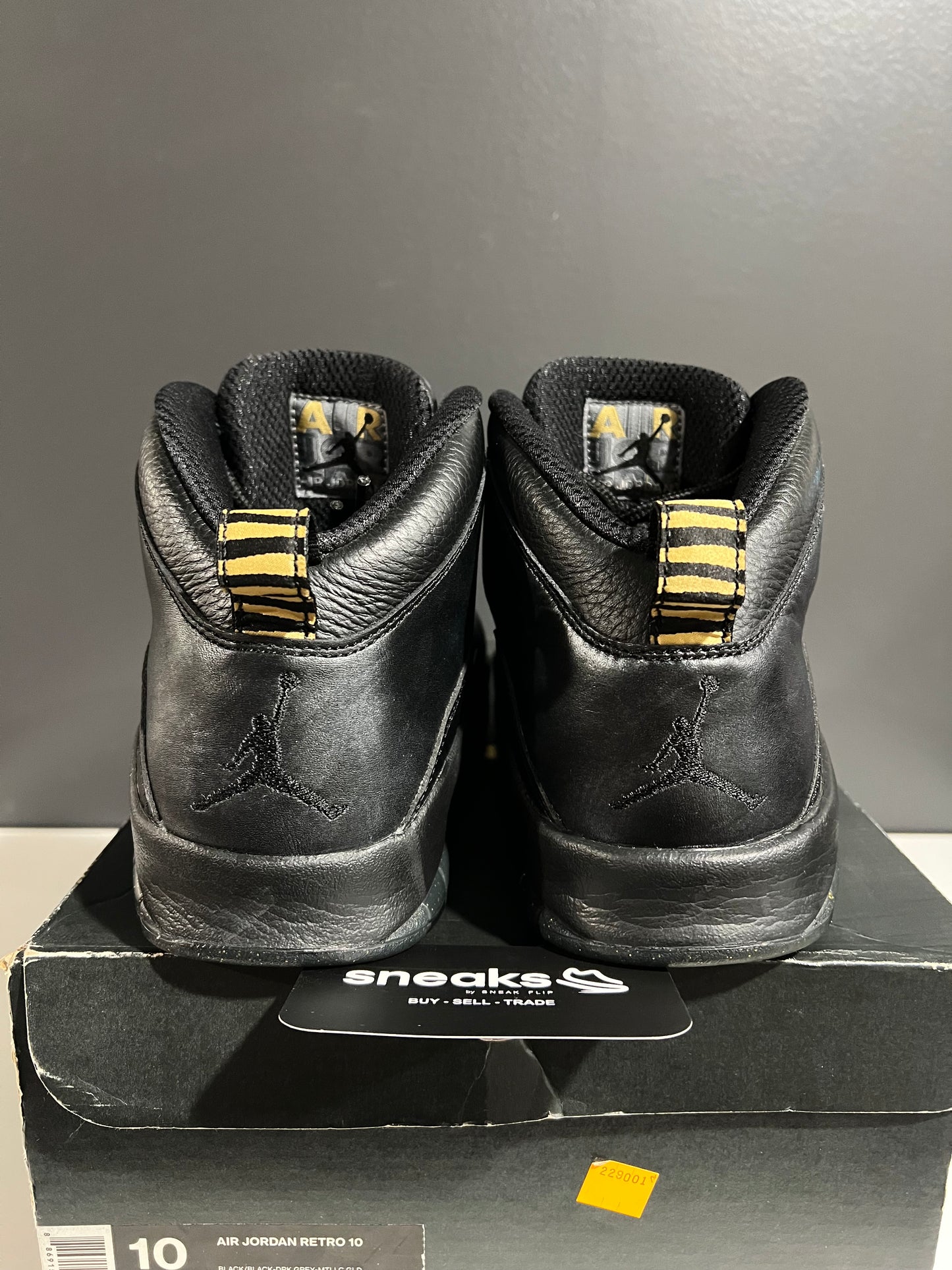 USED Air Jordan 10 Retro NYC 310805-012 SIZE 10M OG ALL AG25-44
