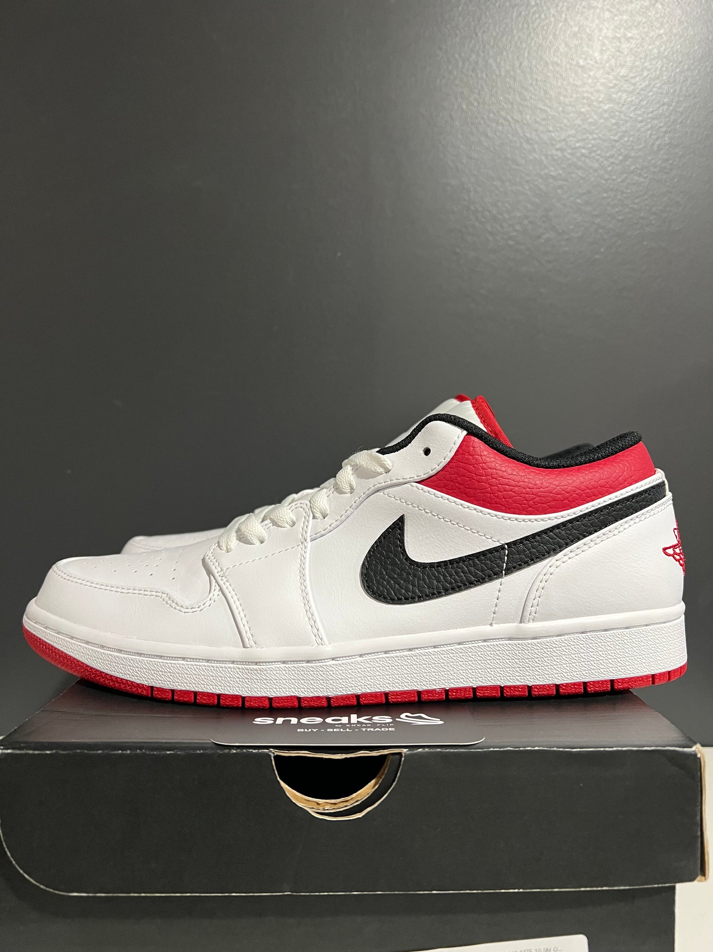 TRIED ON Air Jordan 1 Low White University Red 553558-118 SIZE 10.5M OG ALL JY25-169
