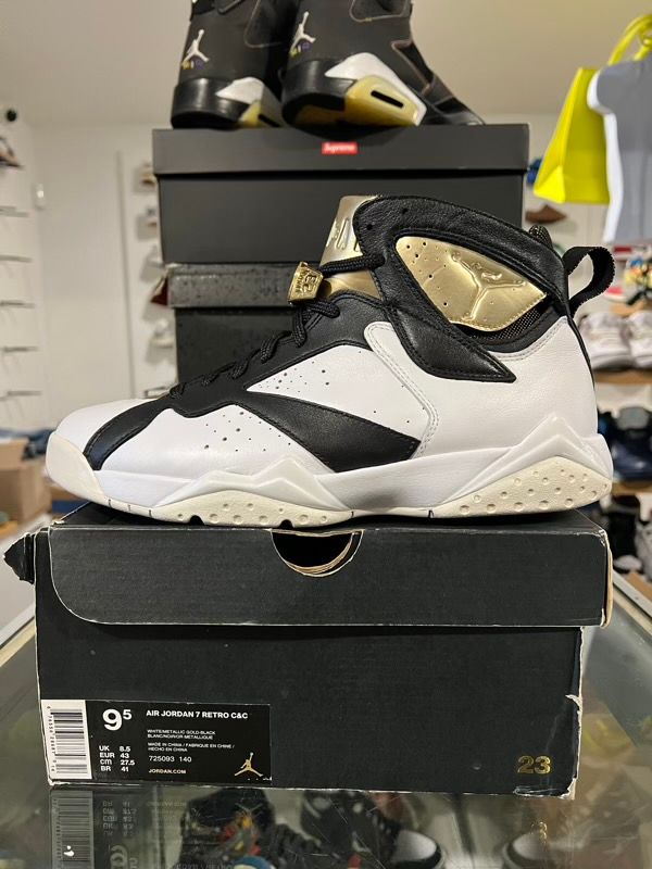 USED SIZE 9.5M Jordan 7 Retro Championship Pack Champagne - Used