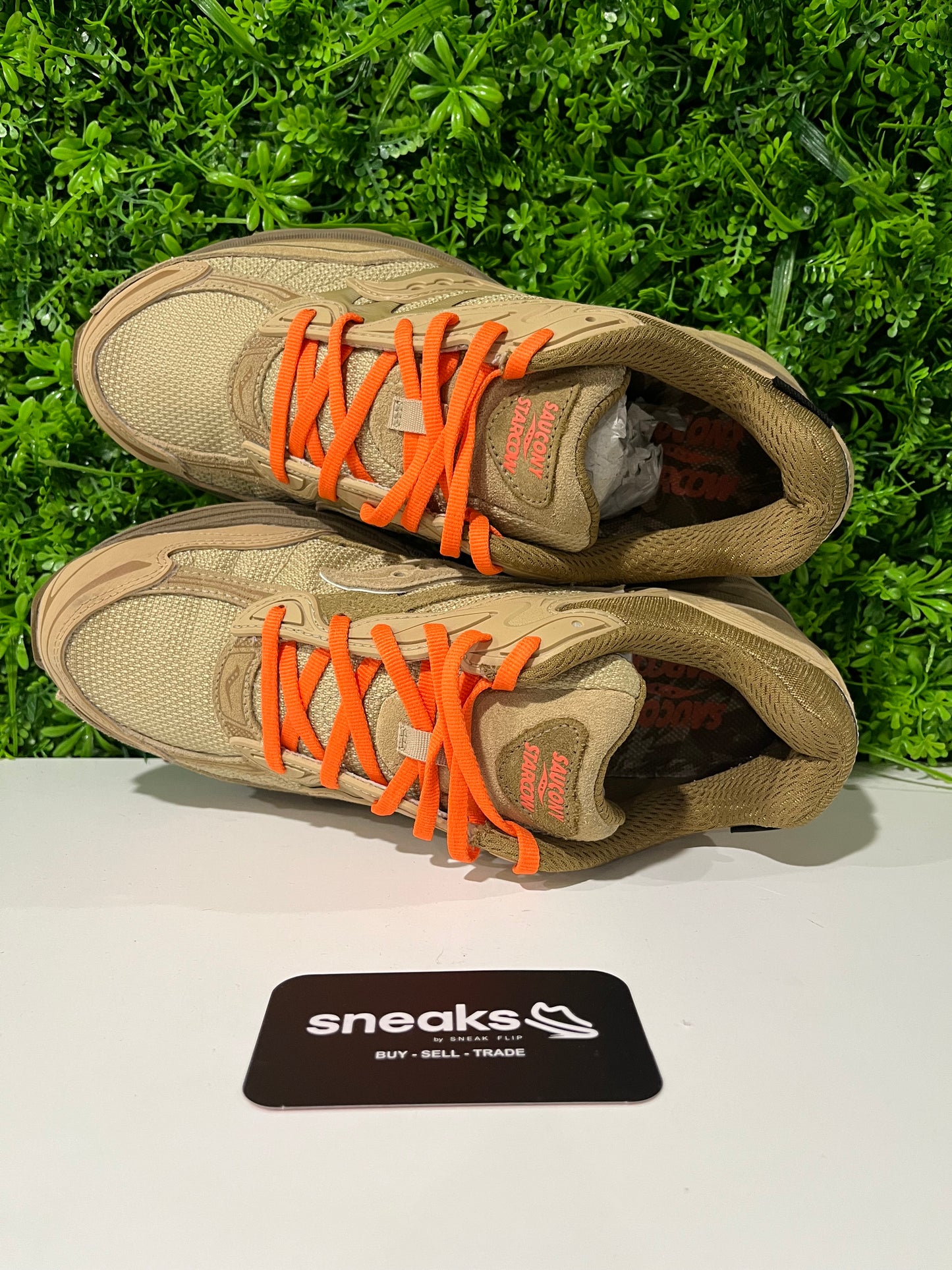 NEW Starcow x ProGrid Omni 9 Desert S-70869-2 SIZE 9M NO BOX