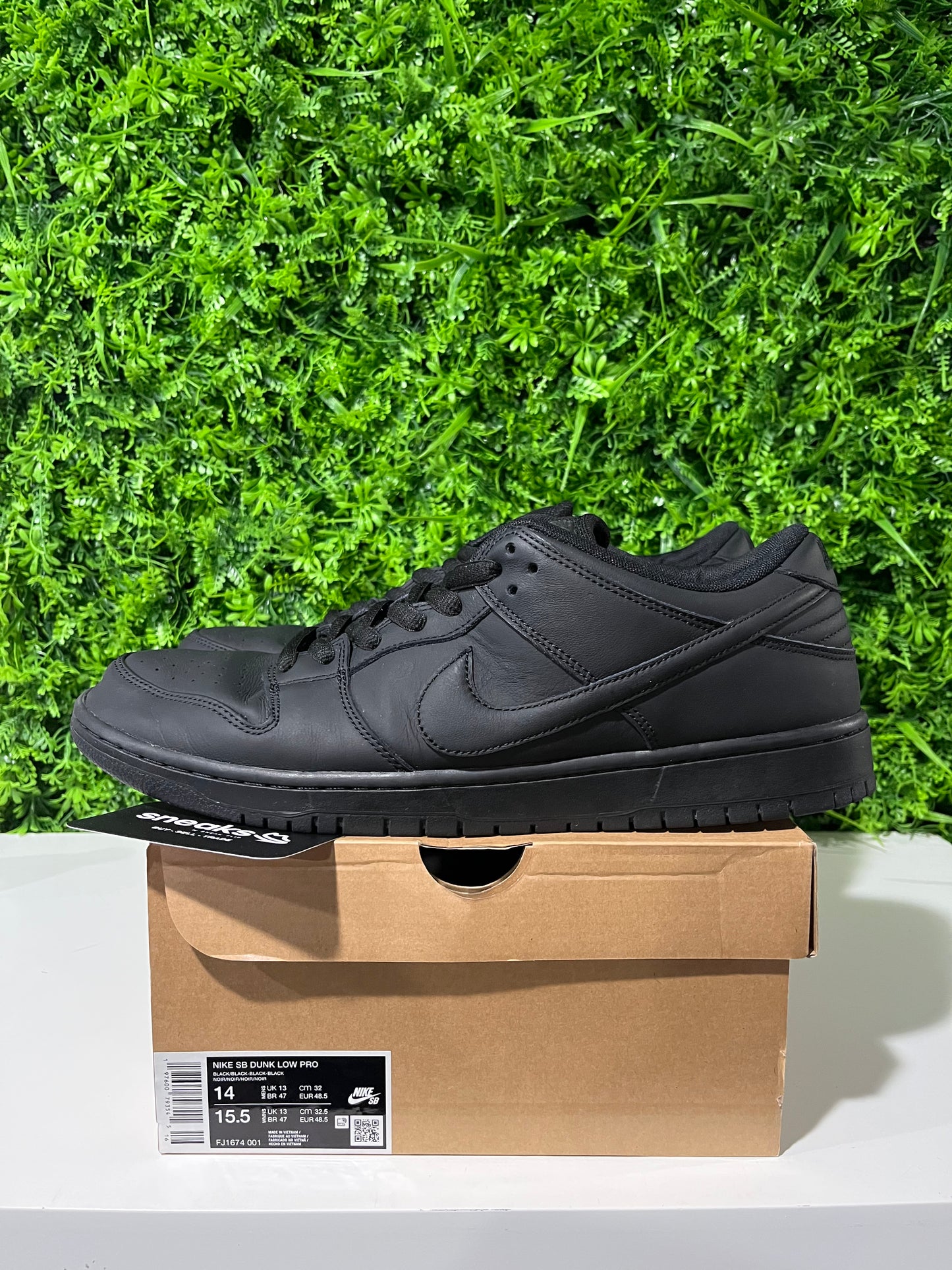 USED Dunk Low Pro SB Triple Black FJ1674-001 SIZE 14M OG ALL