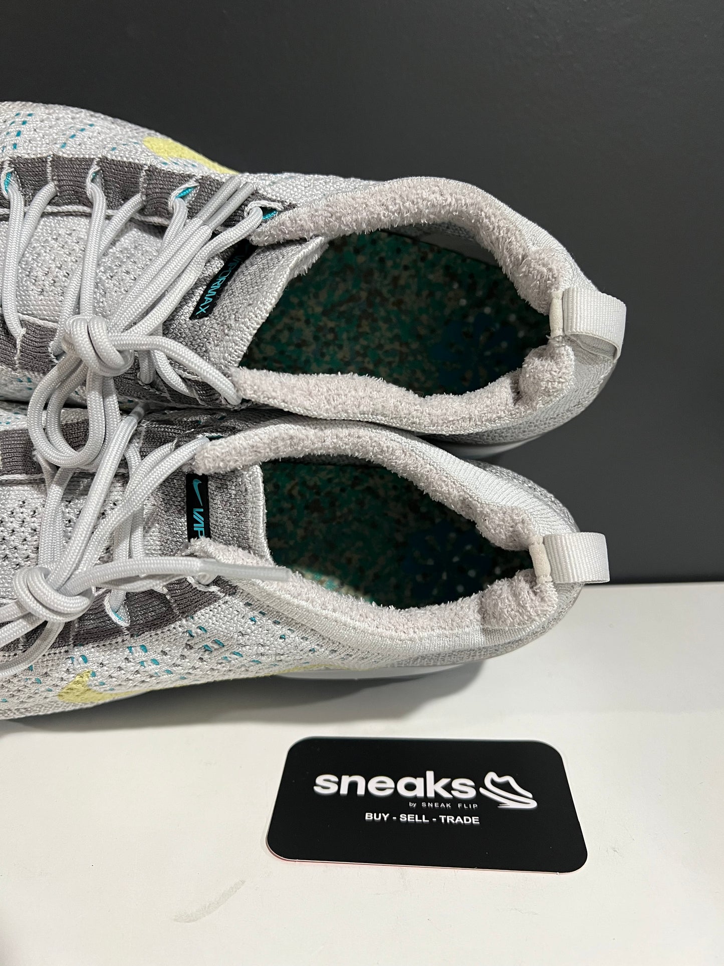 USED Air VaporMax 2023 Flyknit Photon Dusty Cactus DV1678-011 SIZE 11M NO BOX AG25-74