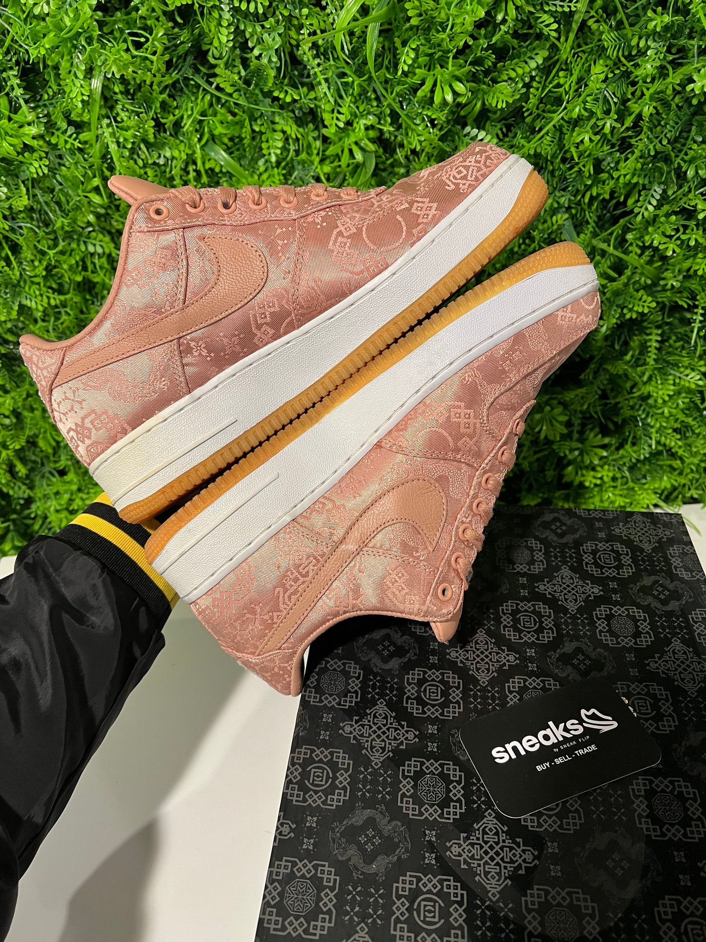 Nike Air Force 1 Low CLOT Rose Gold Silk (Special Box) - Used