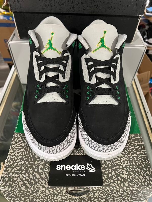 USED SIZE 11M Jordan 3 Retro Pine Green - Used Damaged Box