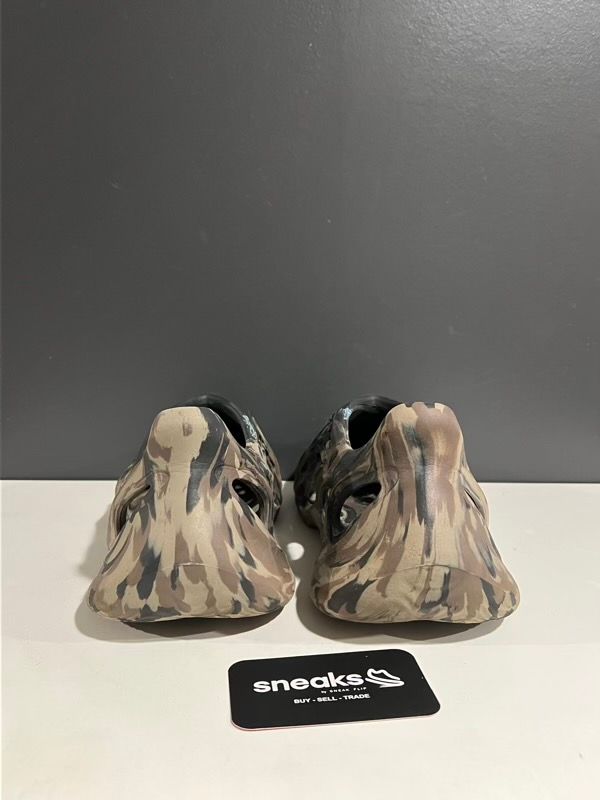 USED SIZE 11M adidas Yeezy Foam RNR MX Cinder - USED NO BOX