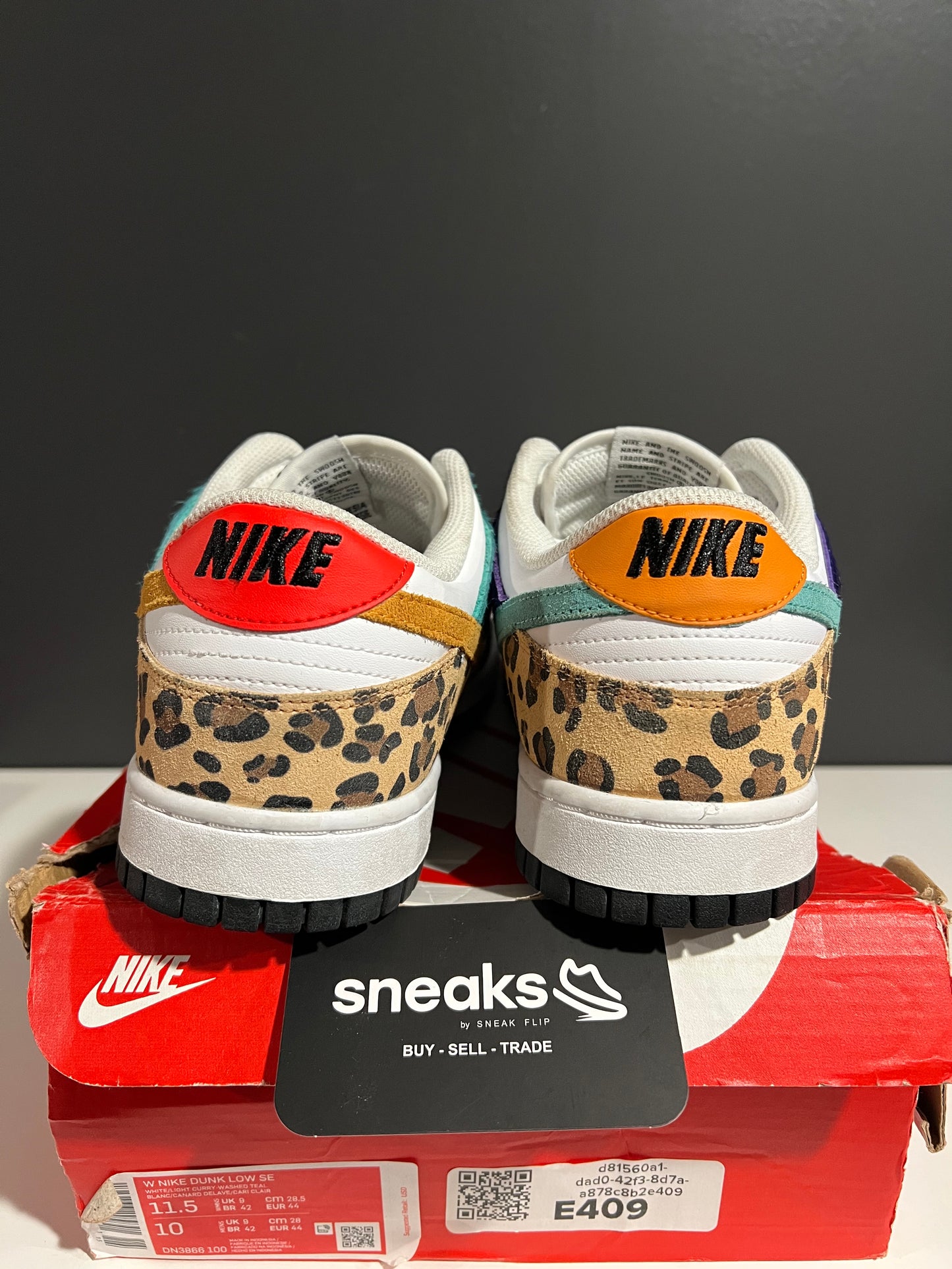 USED Nike Dunk Low SE Safari Mix (Women’s) DN3866-100 SIZE 10M OG ALL JY25-233