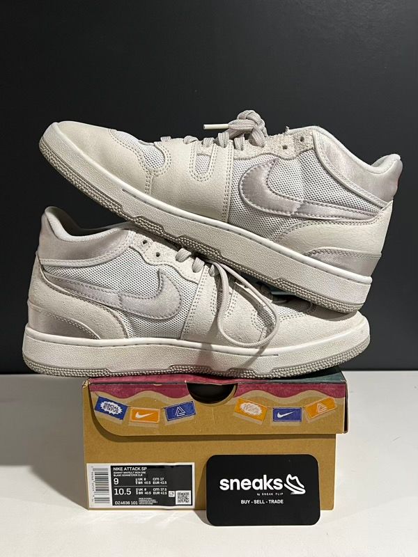 USED SIZE 9M Nike Mac Attack SP Social Status Silver Linings - Used