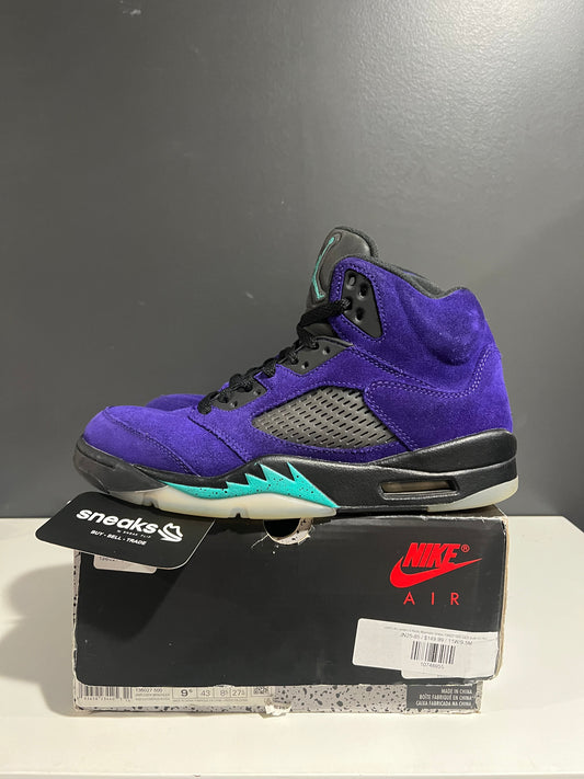 USED Air Jordan 5 Retro Alternate Grape 136027-500 SIZE 9.5M DMG BOX AG25-210