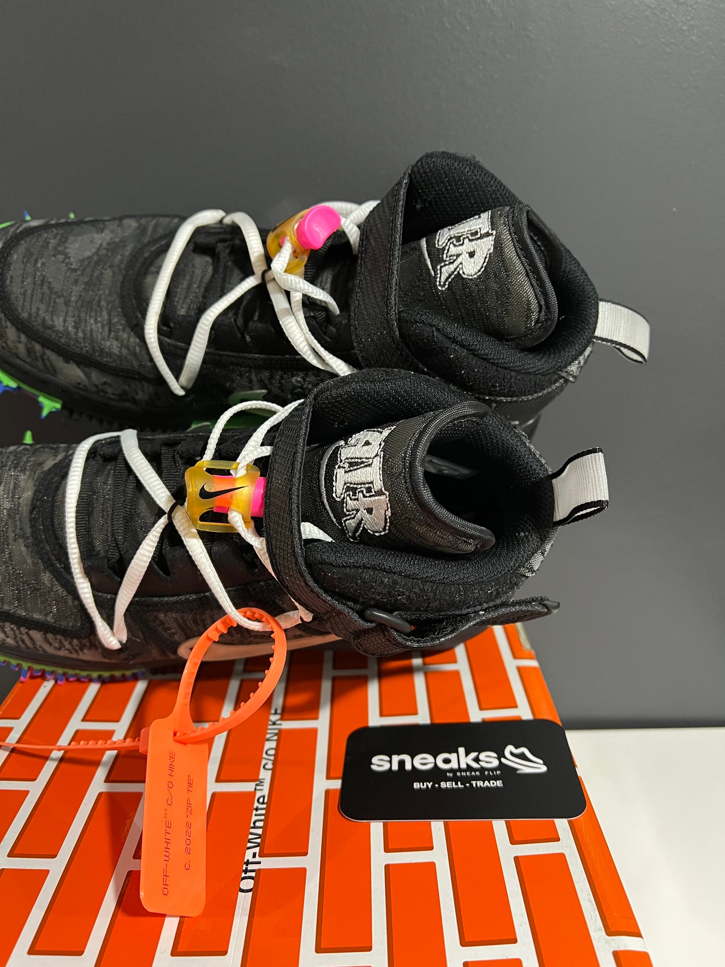 USED Off-White x Air Force 1 Mid Black DO6290-001 SIZE 9M OG ALL