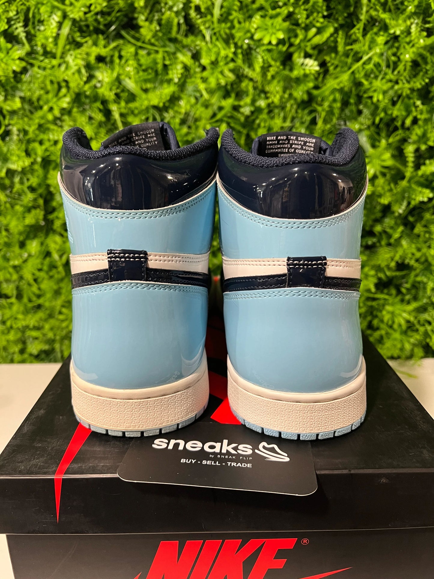 Jordan 1 Retro High UNC Patent (Women's) - Used