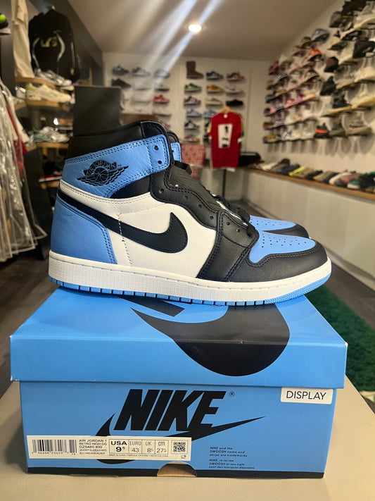 Air Jordan 1 Retro High OG UNC Toe DZ5485-400 SIZE 9.5M USED