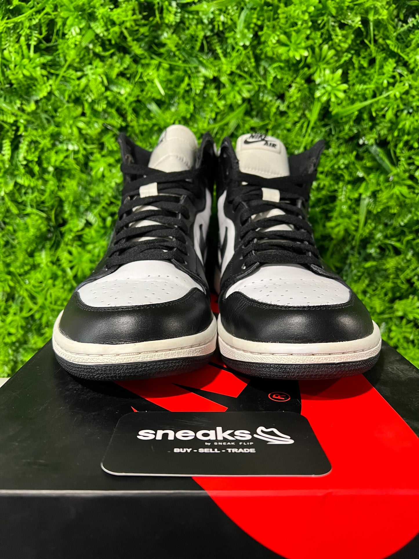 Jordan 1 Retro High OG Black White - Used