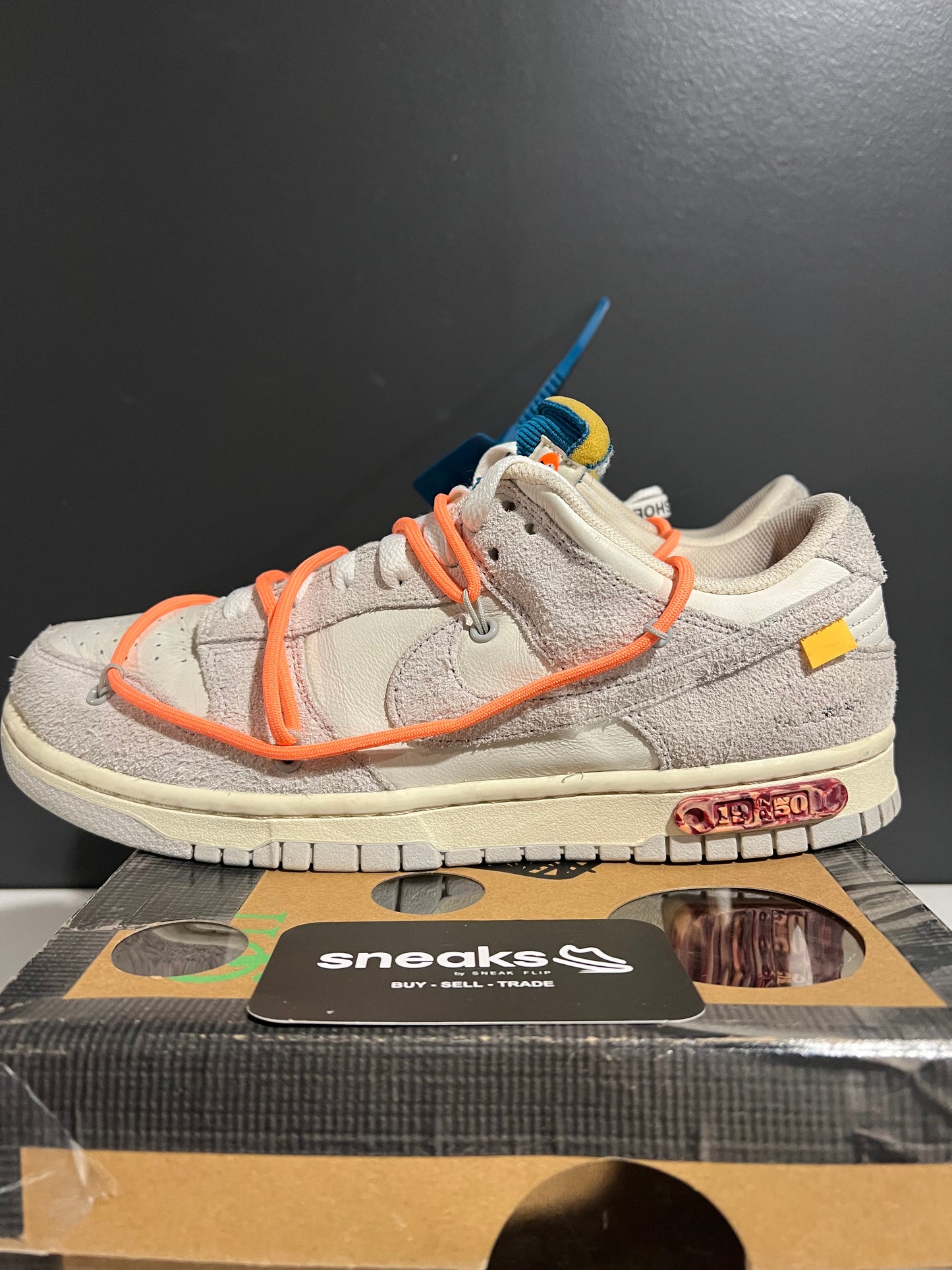 USED Off-White x Dunk Low Lot 19 of 50 DJ0950-119 SIZE 8.5M OG ALL AG25-345