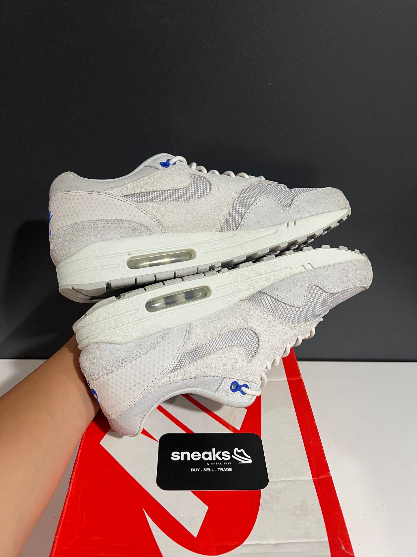 USED Nike Air Max 1 Premium Pure Platinum Racer Blue 875844-011 SIZE 10M OG ALL JY25-231