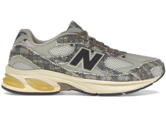 USED SIZE 9M Joe Freshgoods x New Balance 2010 Bag Lady - Used