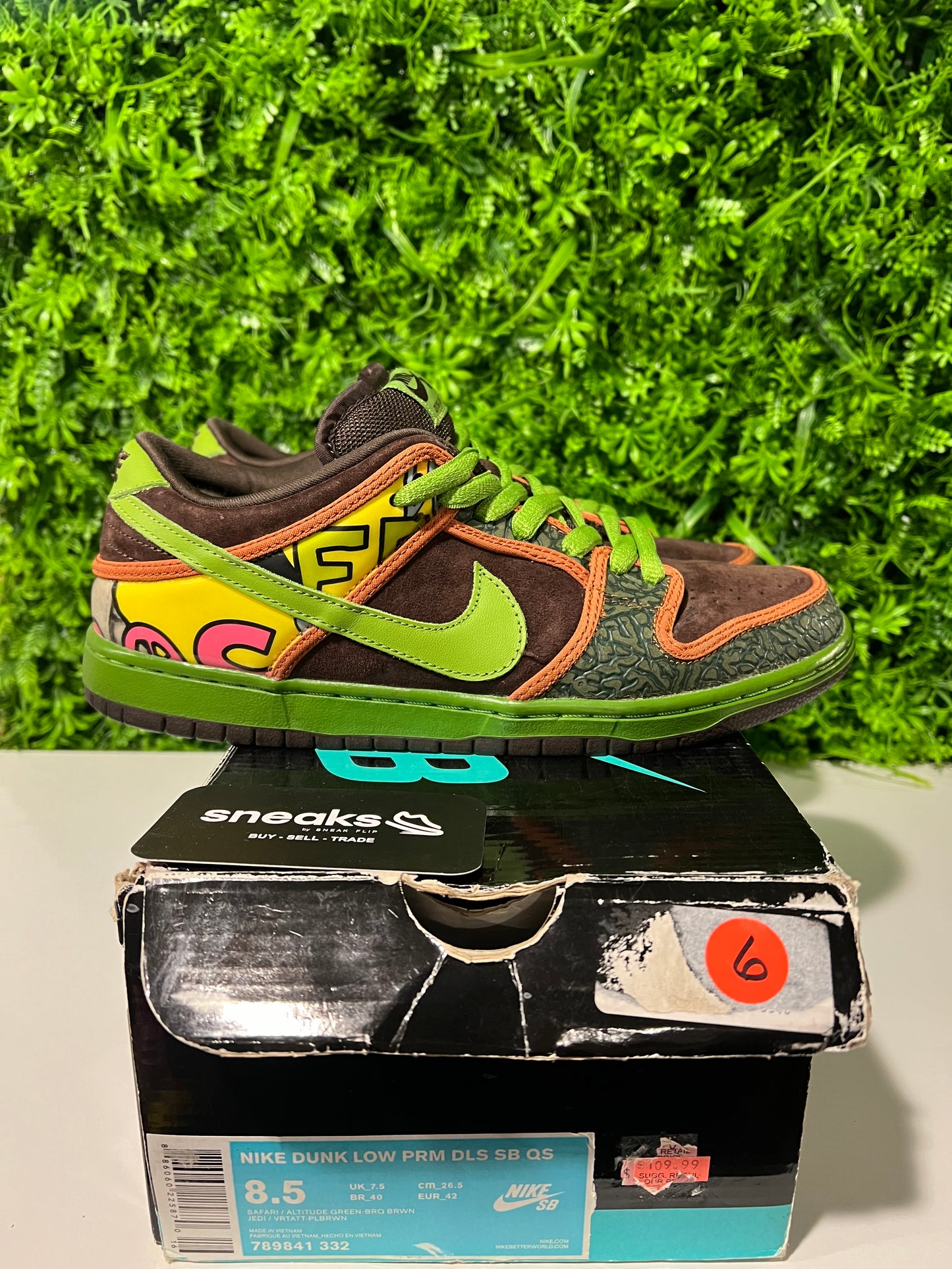 USED Dunk Low Premium SB QS De La Soul 789841-332 SIZE 8.5M OG ALL