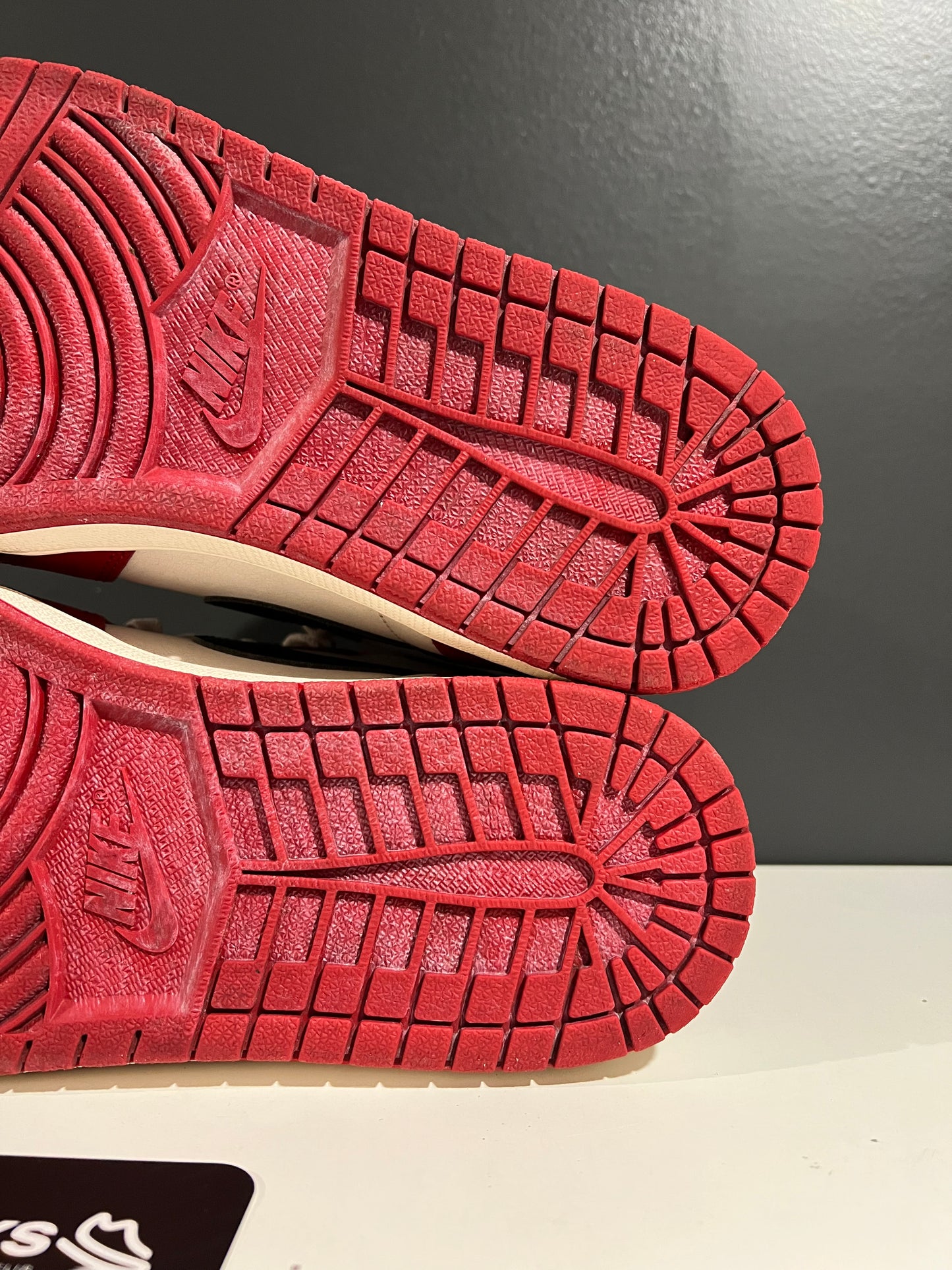 USED Air Jordan 1 Retro High OG Chicago Lost & Found DZ5485-612 SIZE 10.5M NO BOX