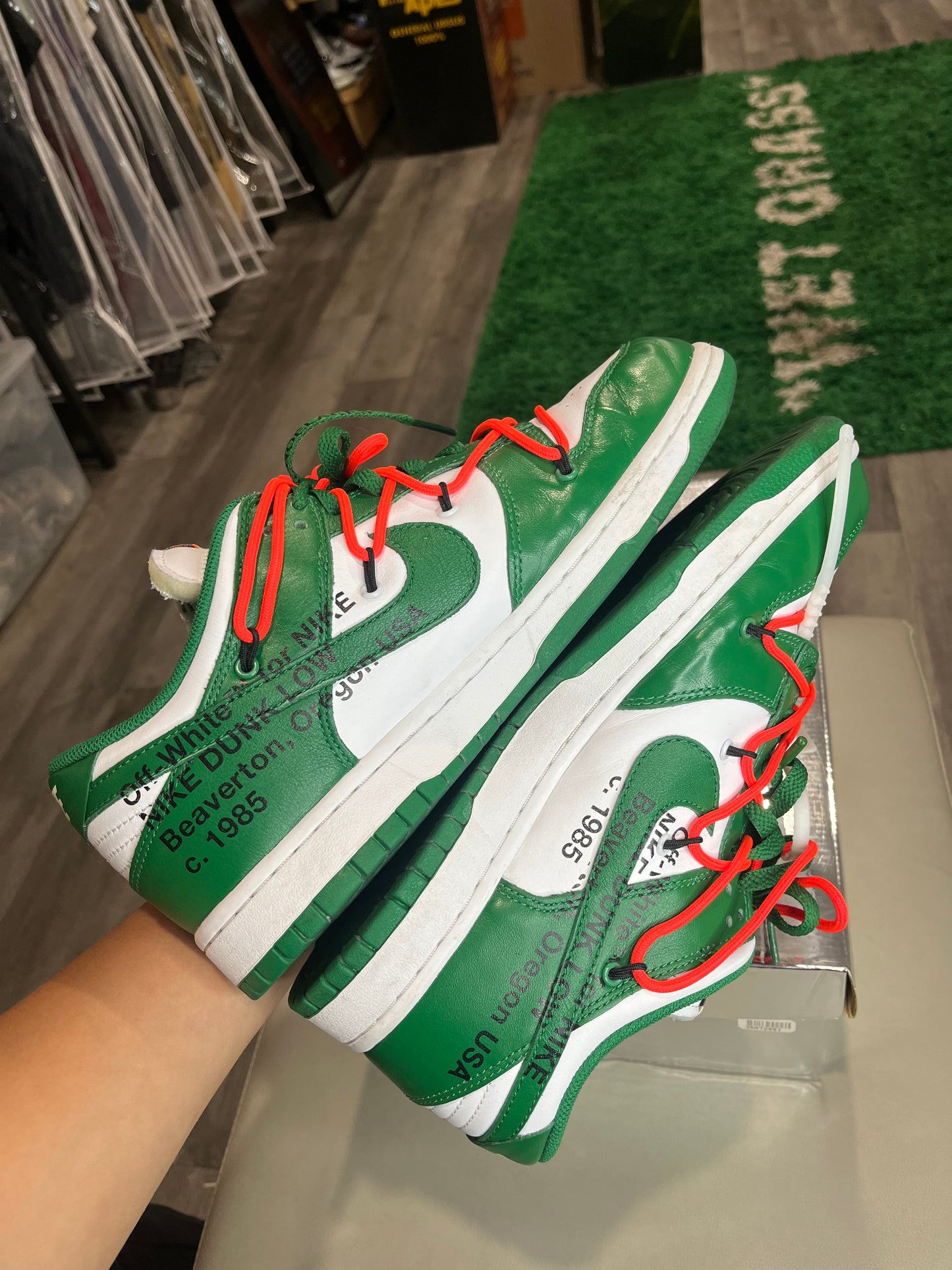 Off-White x Dunk Low Pine Green CT0856-100 USED SIZE 10M