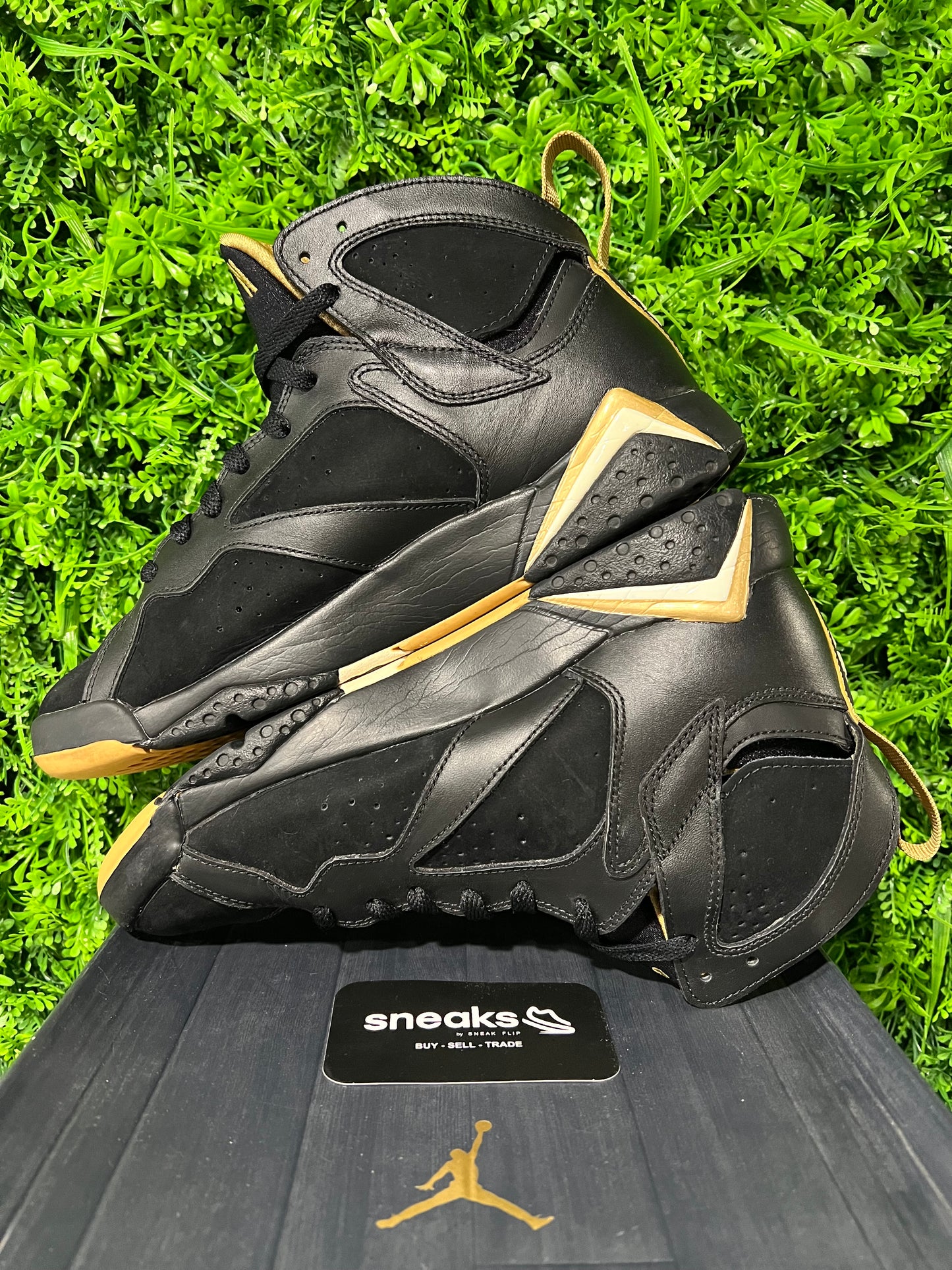 USED Air Jordan 7/6 Retro Golden Moments Pack 535357-935 SIZE 8M OG ALL