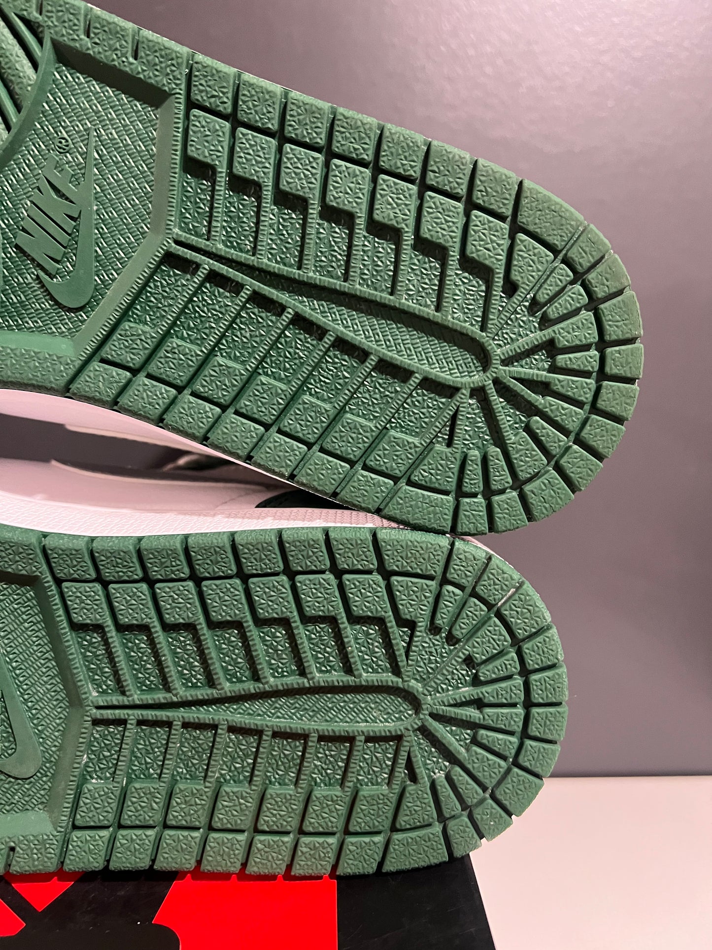 USED Air Jordan 1 Retro High OG Gorge Green DZ5485-303 SIZE 10M OG ALL AG25-50