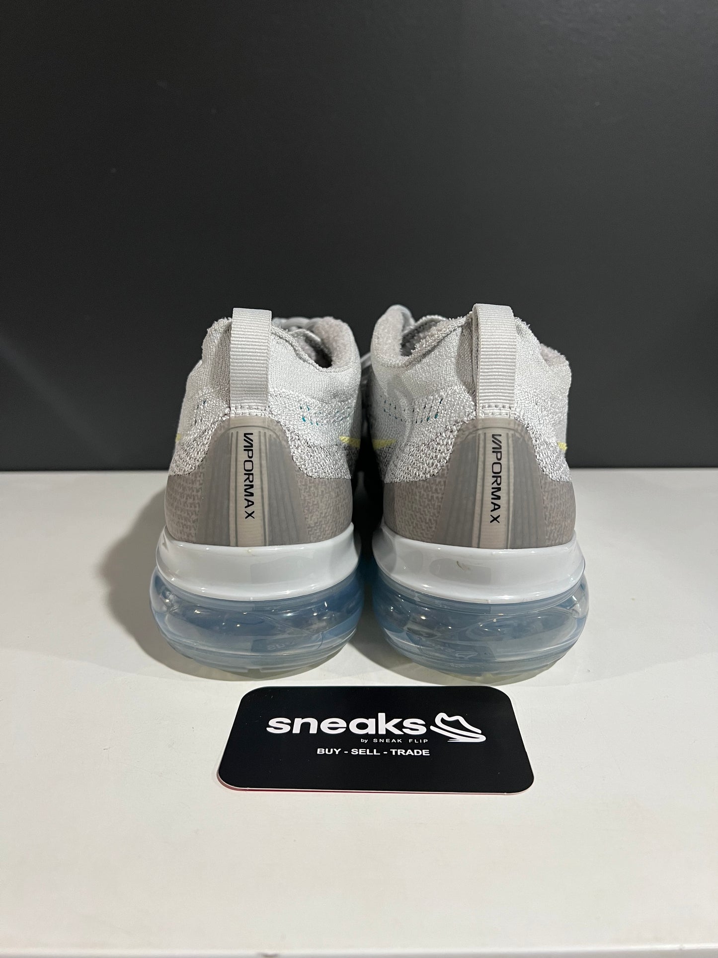 USED Air VaporMax 2023 Flyknit Photon Dusty Cactus DV1678-011 SIZE 11M NO BOX AG25-74