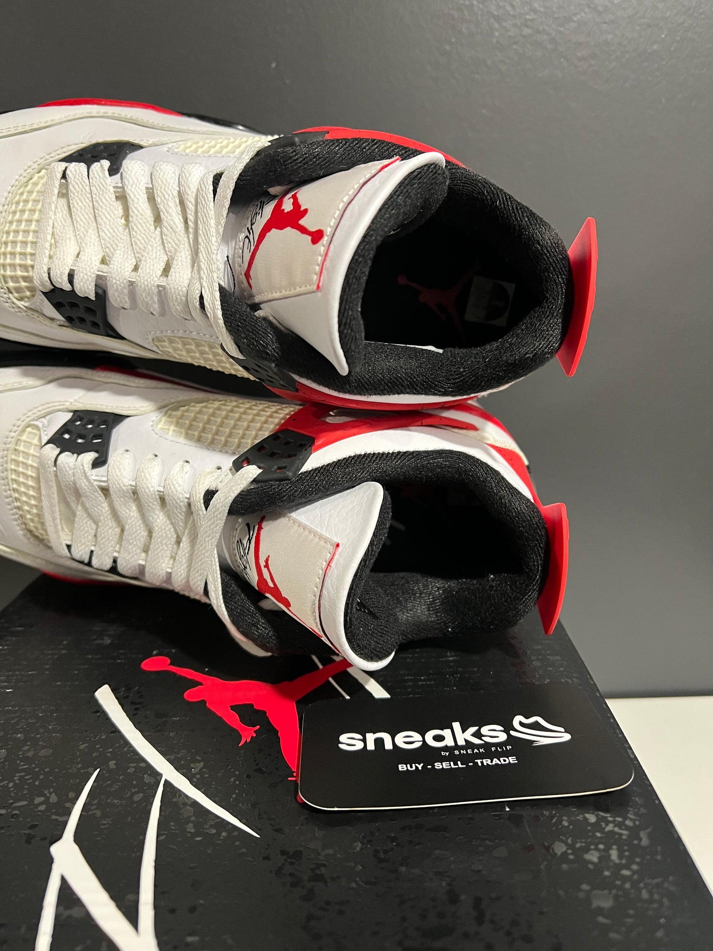 USED Air Jordan 4 Retro Red Cement DH6927-161 SIZE 8M OG ALL AG25-359