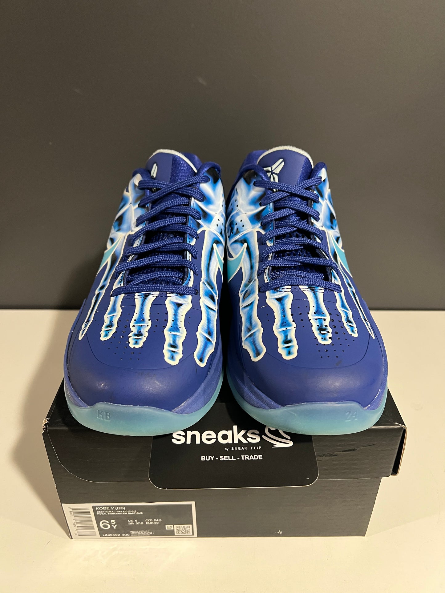 USED Zoom Kobe 5 GS X-Ray HM9522-400 SIZE 6.5Y OG ALL AG25-356