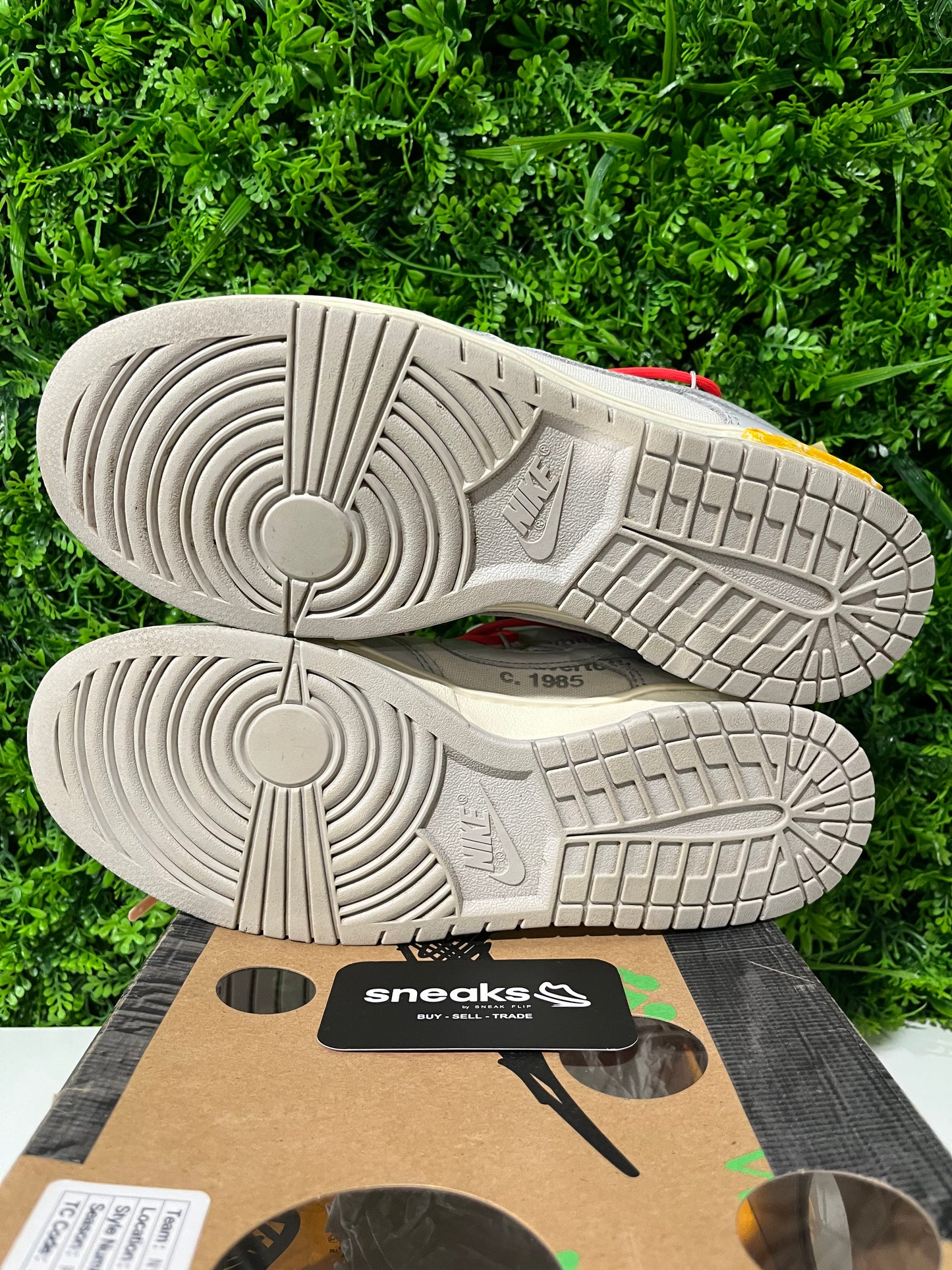 USED Off-White x Dunk Low Lot 06 of 50 DM1602-110 SIZE 9M