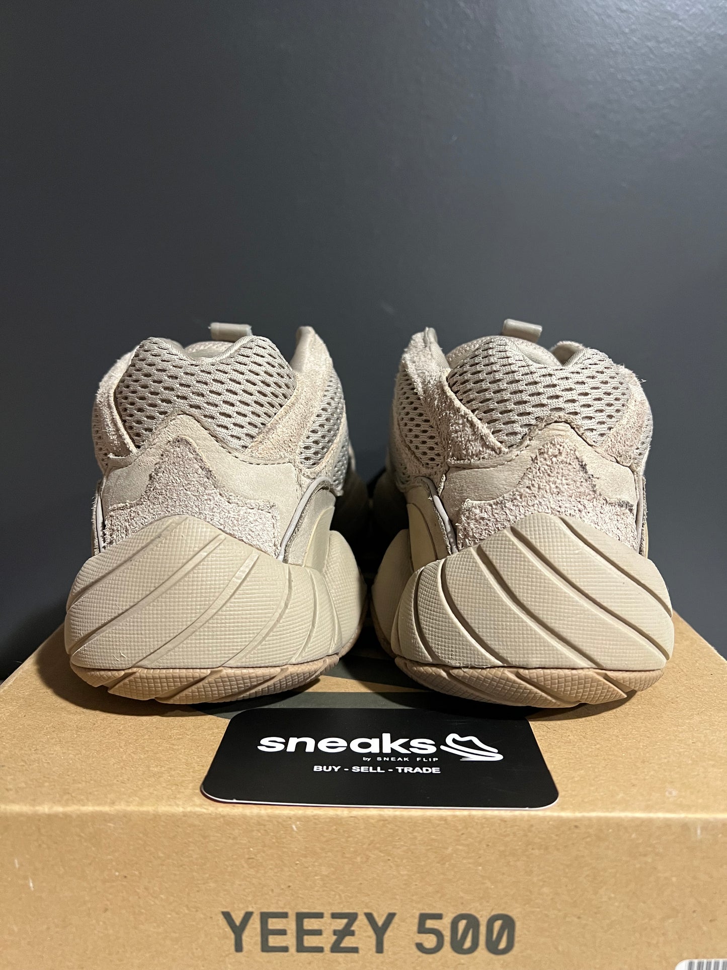 USED Yeezy 500 Taupe Light GX3605 SIZE 10M OG ALL AG25-267