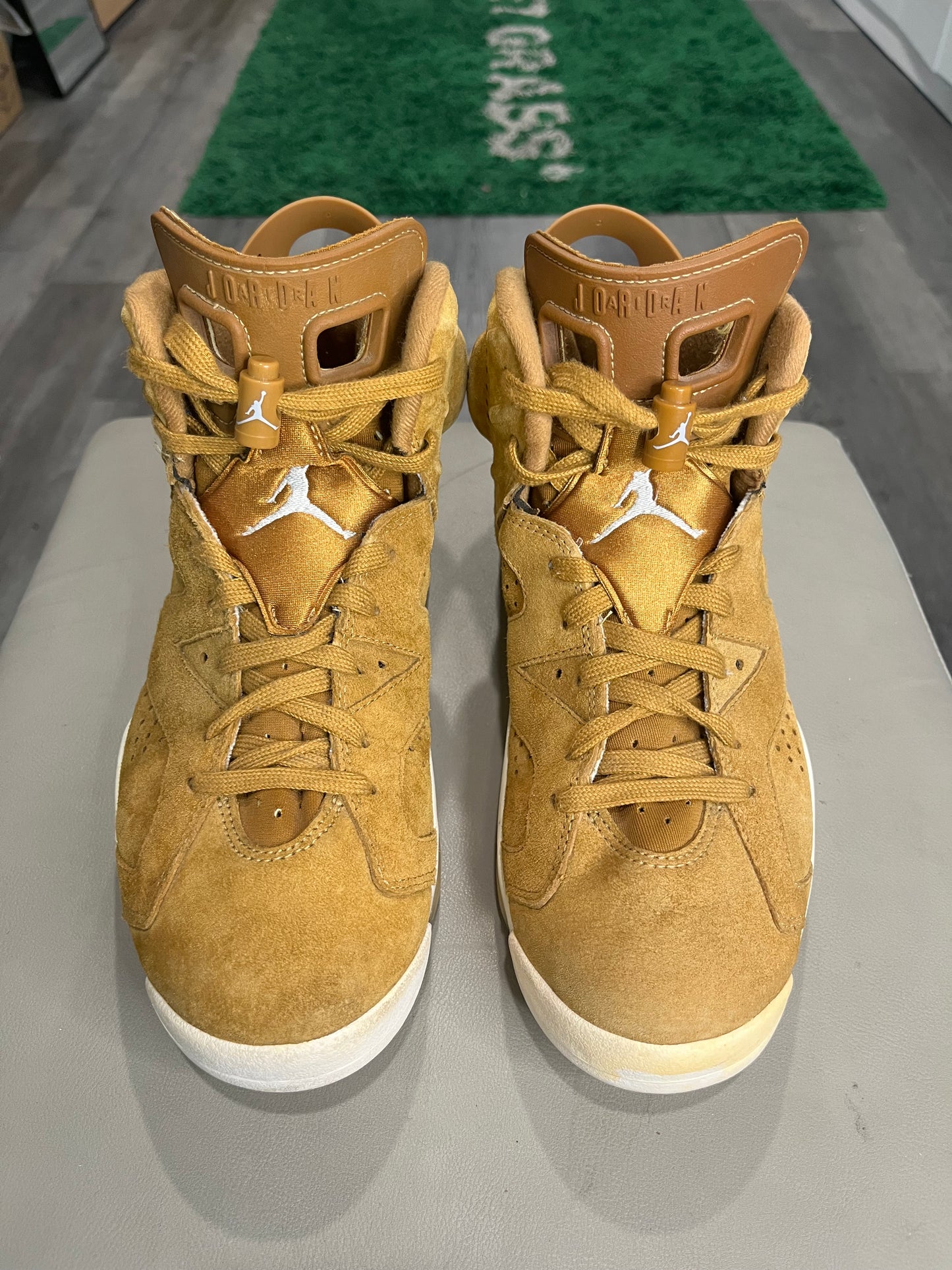 Air Jordan 6 Retro Wheat 384664-705 USED 8.5M NO BOX