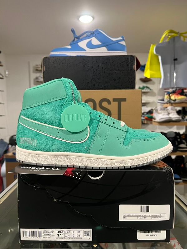 NEW SIZE 11.5M Nike Jordan Air Ship PE SP Corporate Got 'Em