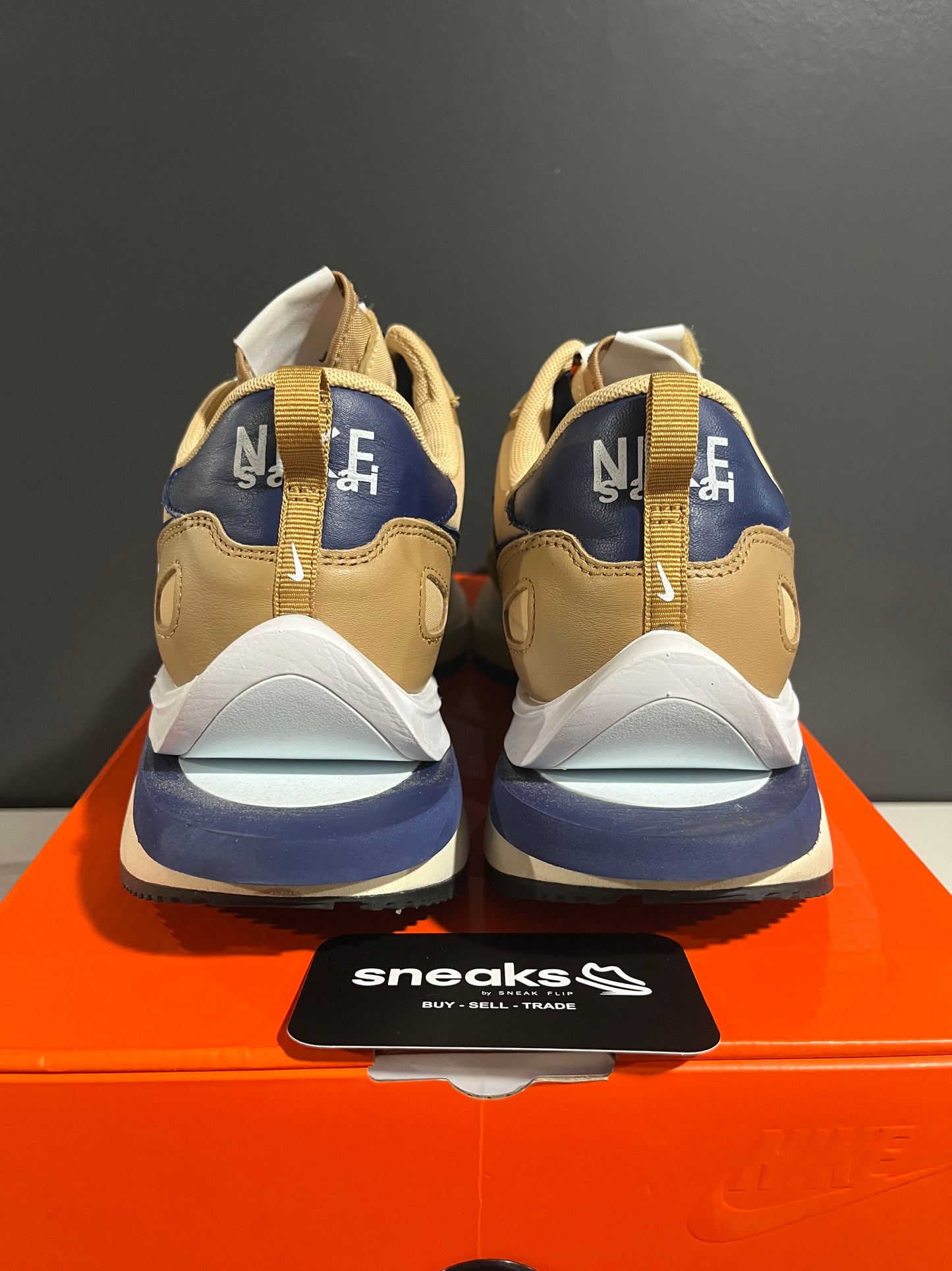 USED sacai x VaporWaffle Sesame Blue Void DD1875-200 SIZE 12M OG ALL