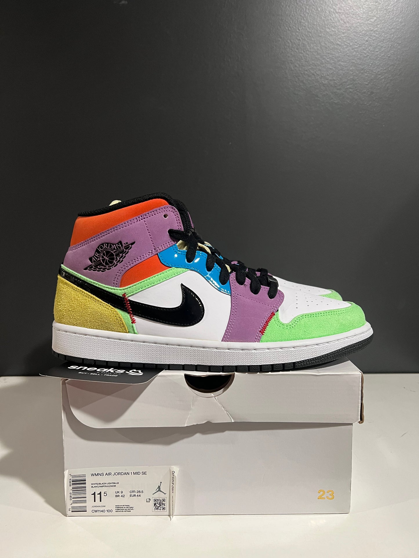 USED Wmns Air Jordan 1 Mid SE Lightbulb CW1140-100 SIZE 10M OG ALL JY25-247