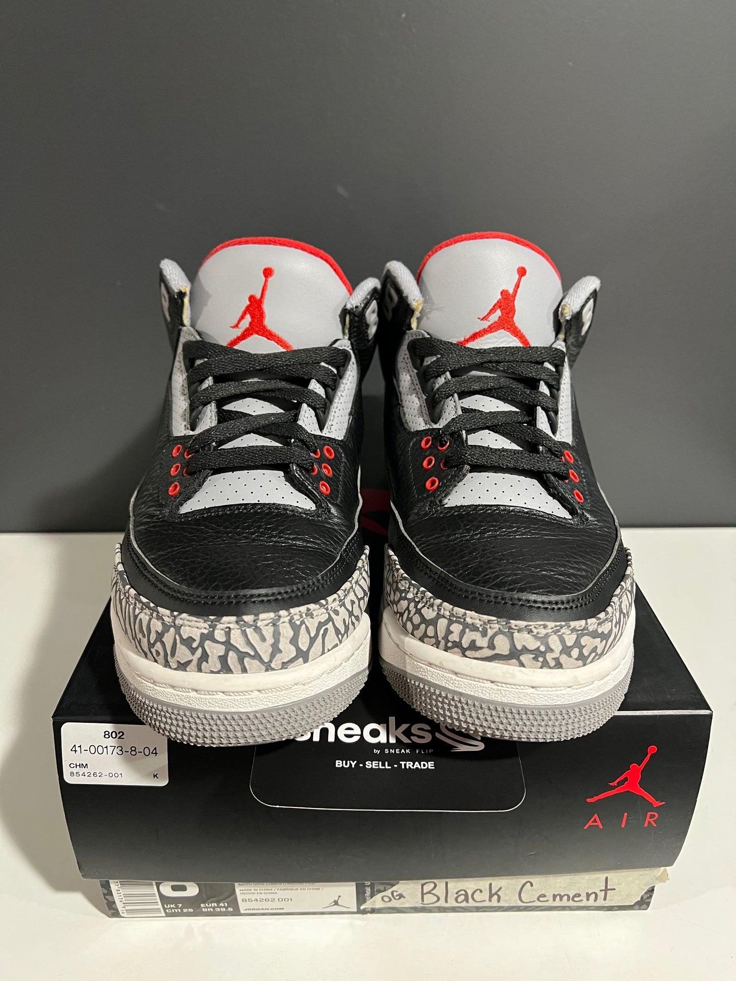 USED Air Jordan 3 Retro OG Black Cement 2018 854262-001 SIZE 8M OG ALL AG25-381