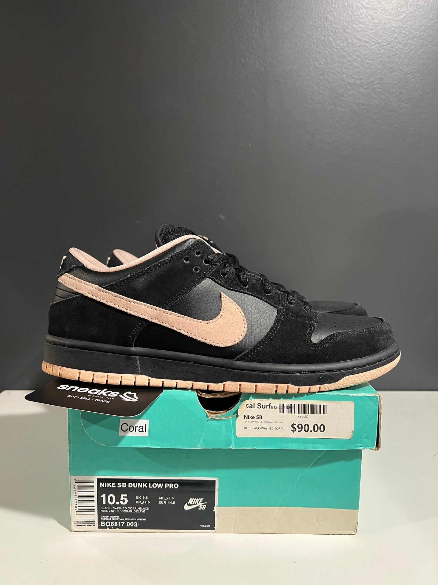 USED Nike SB Dunk Low Black Washed Coral BQ6817-003 SIZE 10.5M OG ALL JY25-303