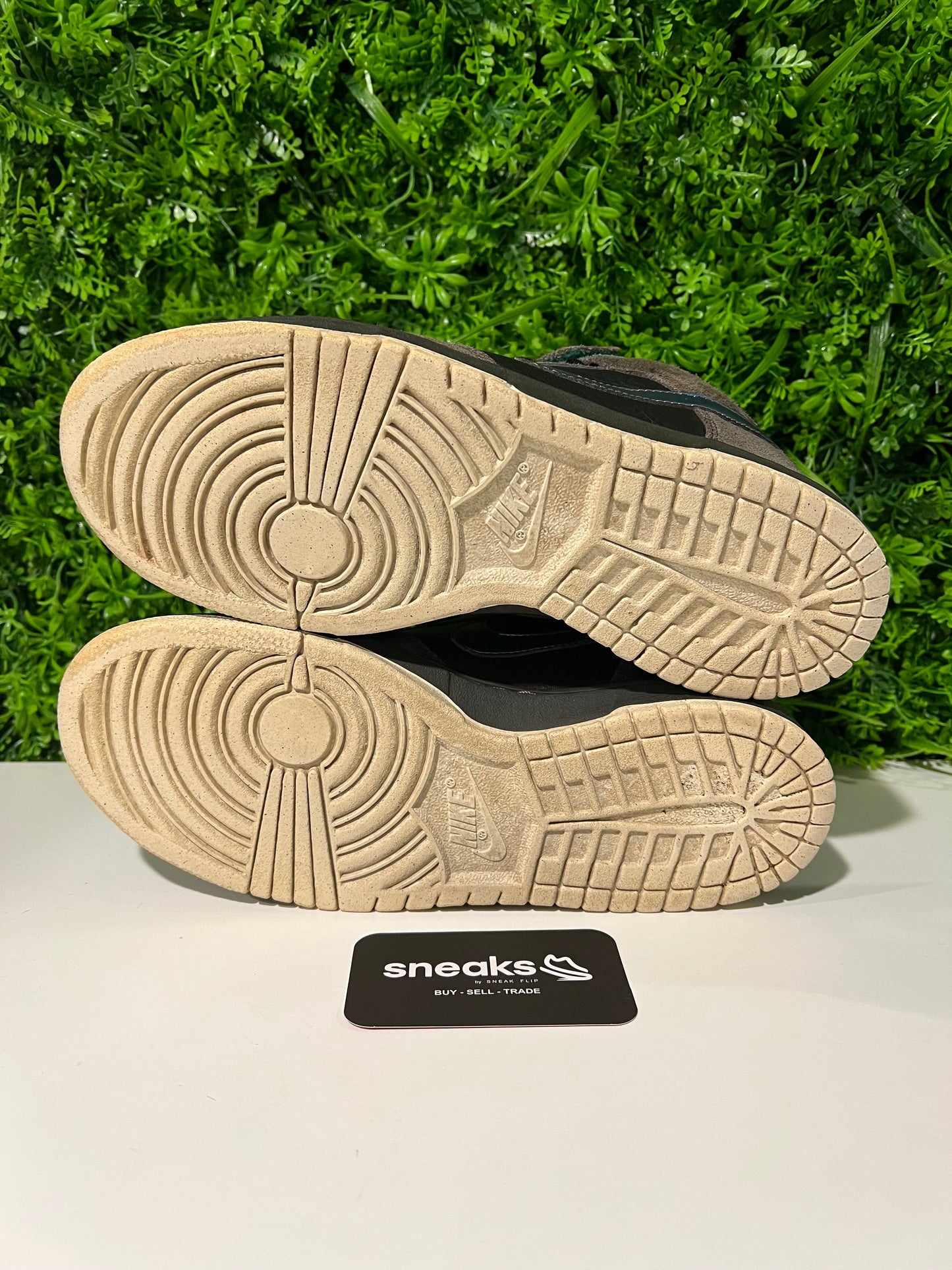 Nike SB Dunk Mid Northern Lights - Used