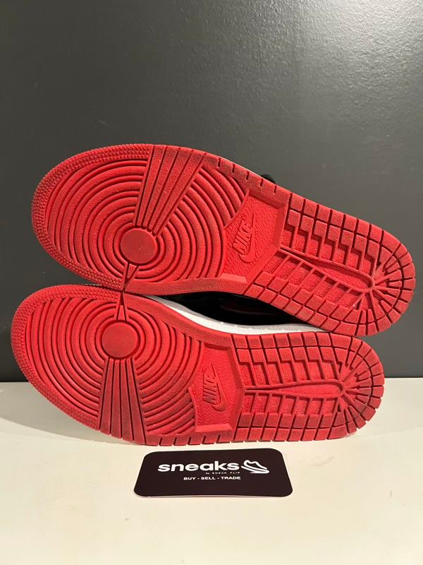 Jordan 1 Retro High OG Patent Bred (GS) - Used