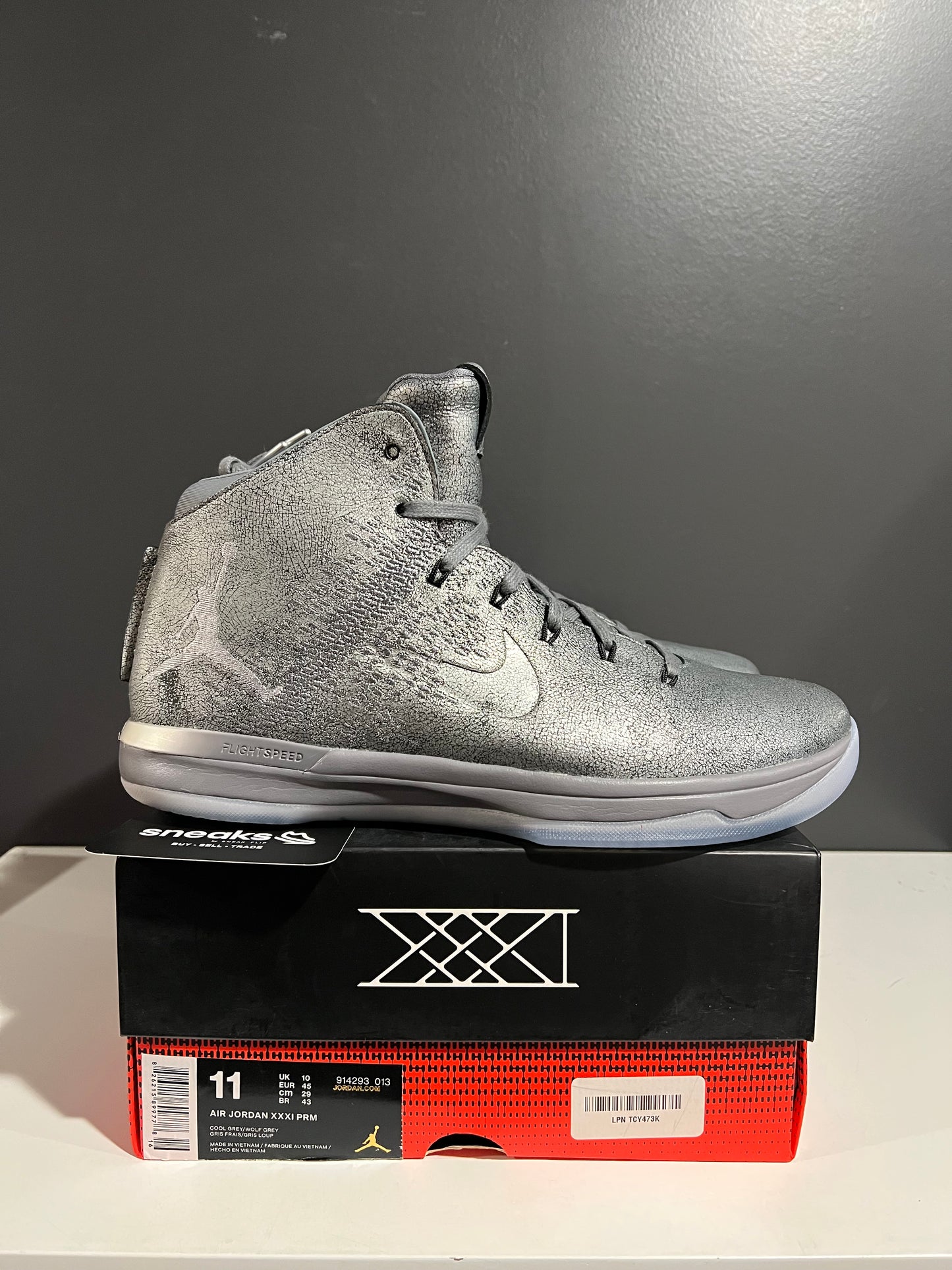 USED Air Jordan 31 Battle Grey 914293-013 SIZE 11M OG ALL AG25-69
